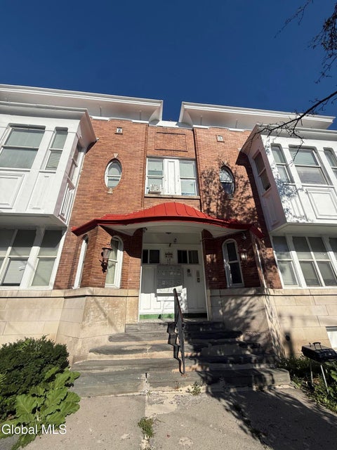 Photo of 28 Robin Street #8, Albany, NY 12206 (MLS # 202626491)