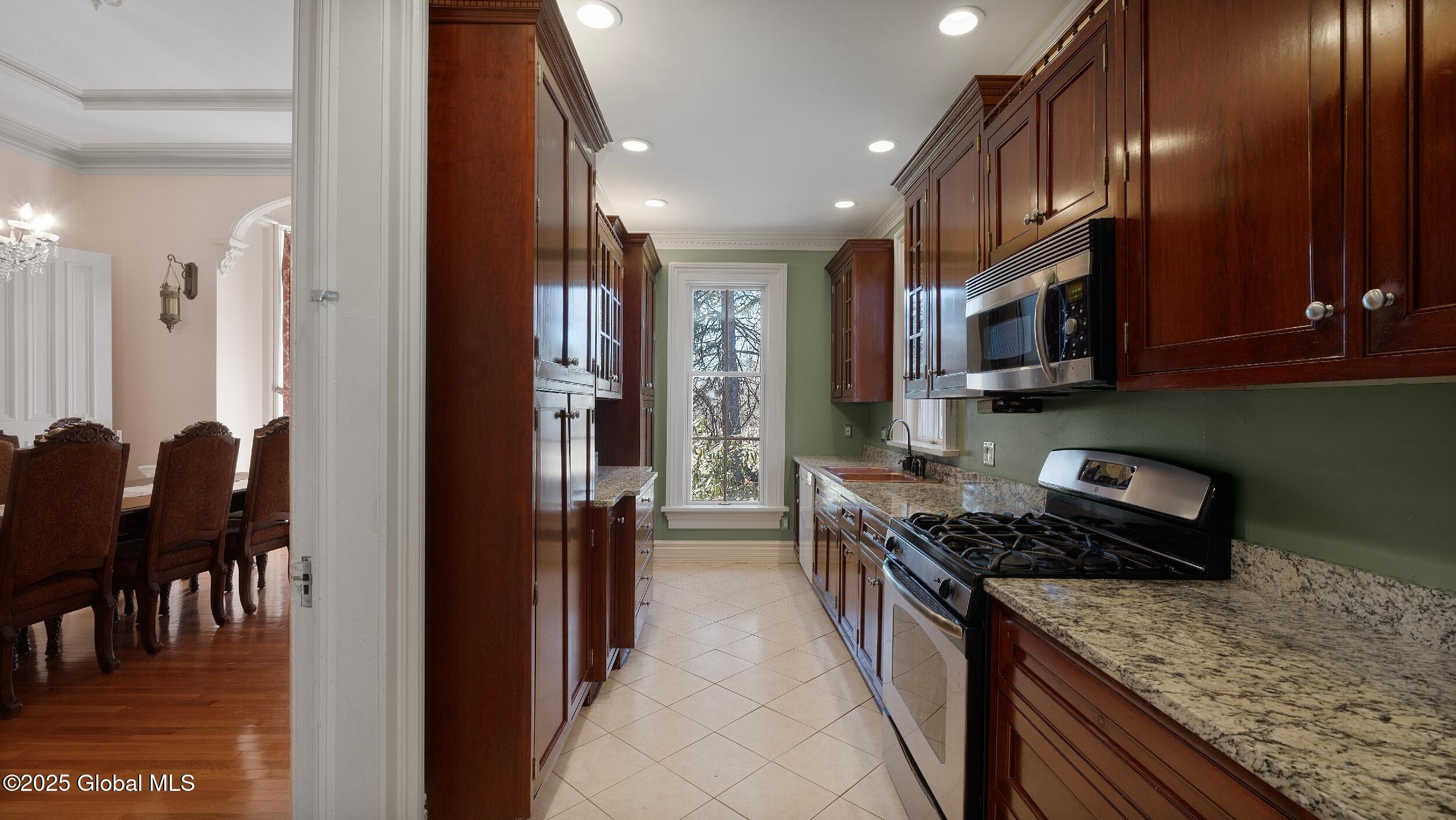 6 Eileen Drive, East Greenbush, New York image 23
