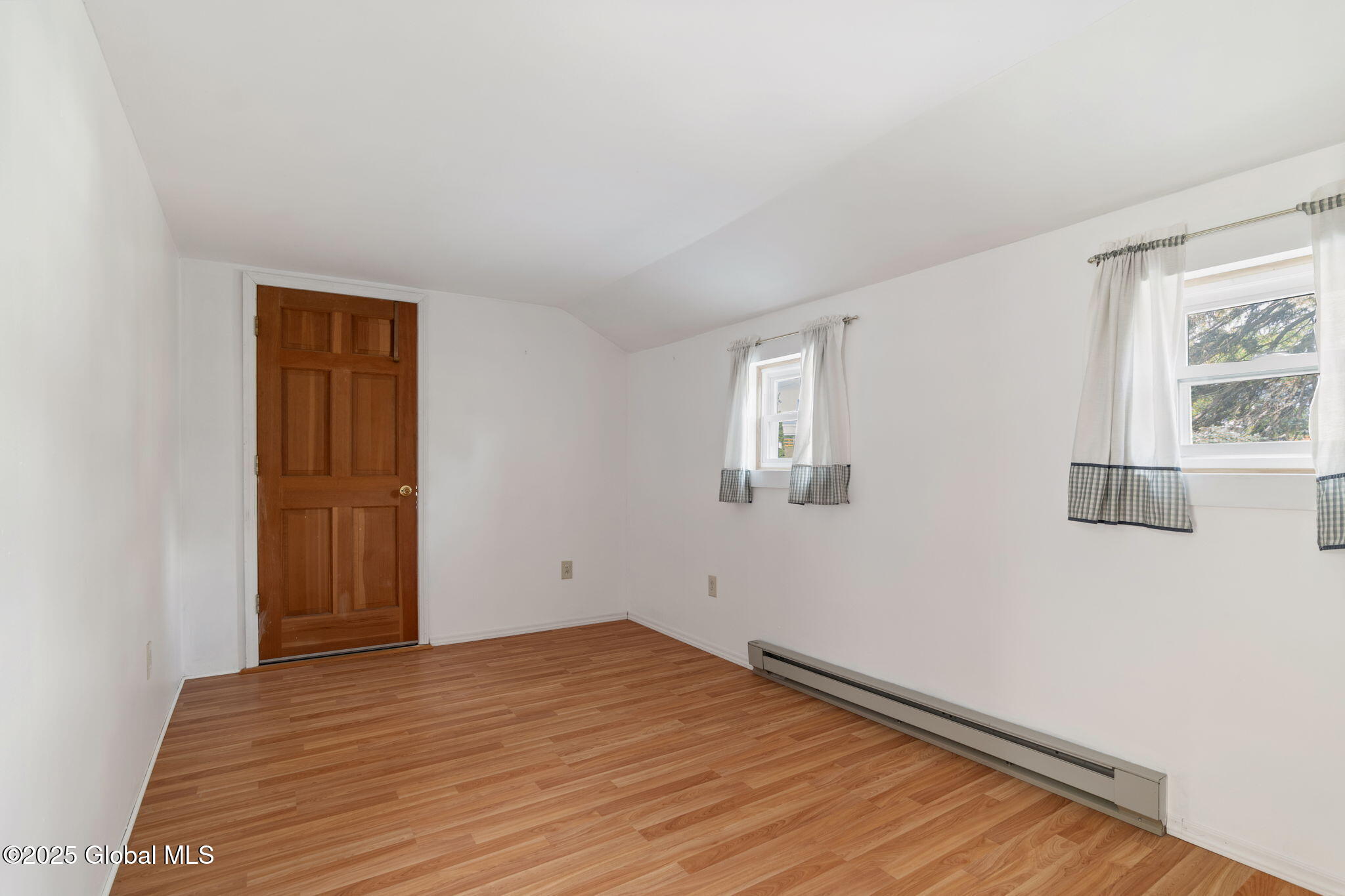 37 Mohawk Avenue, Waterford, New York image 33