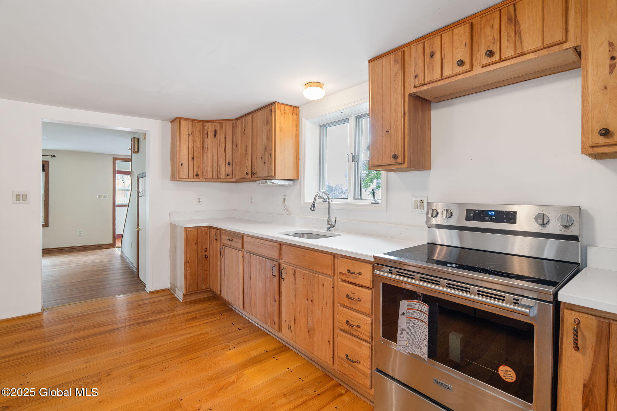 37 Mohawk Avenue, Waterford, New York image 15