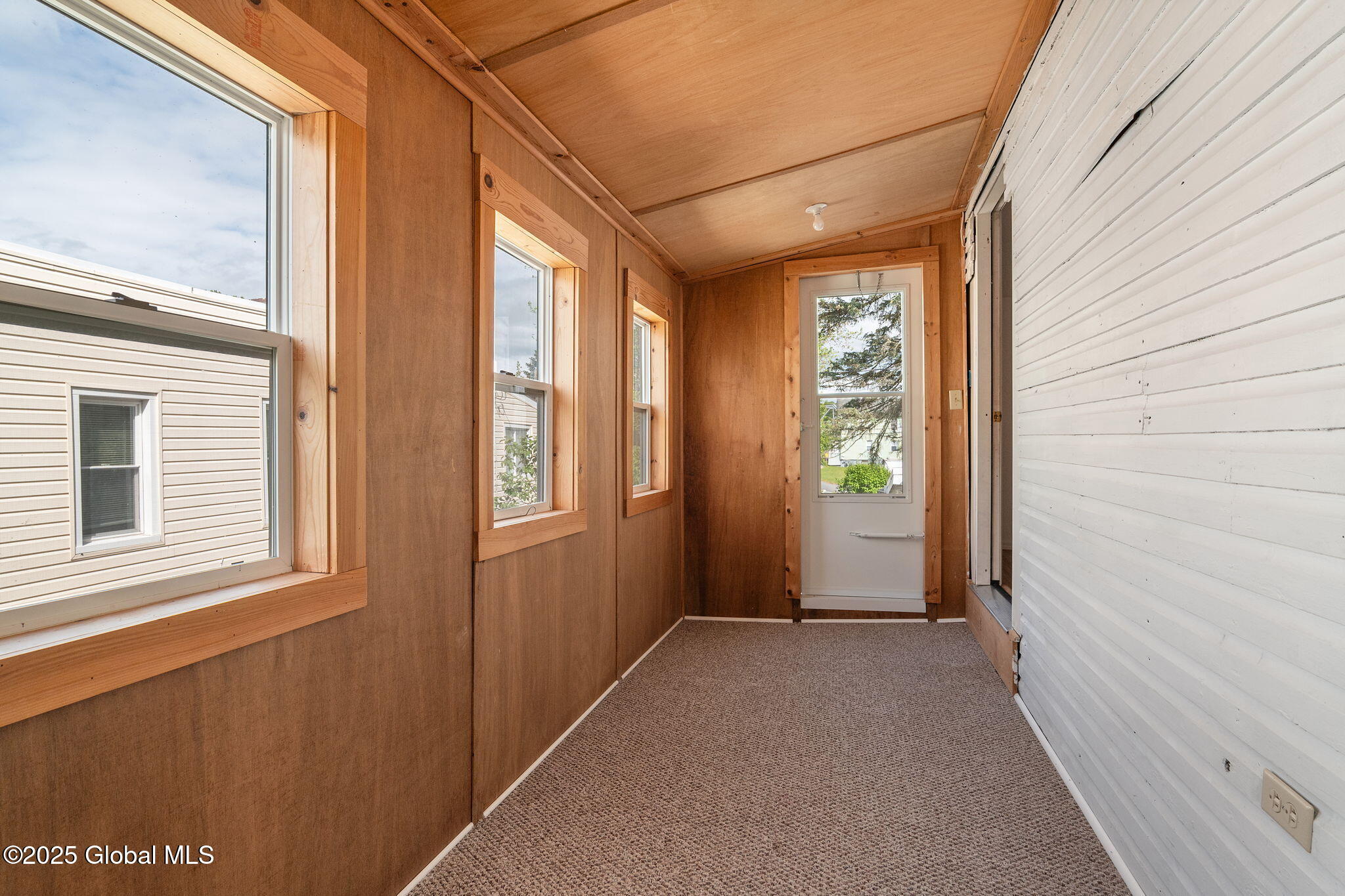 37 Mohawk Avenue, Waterford, New York image 37