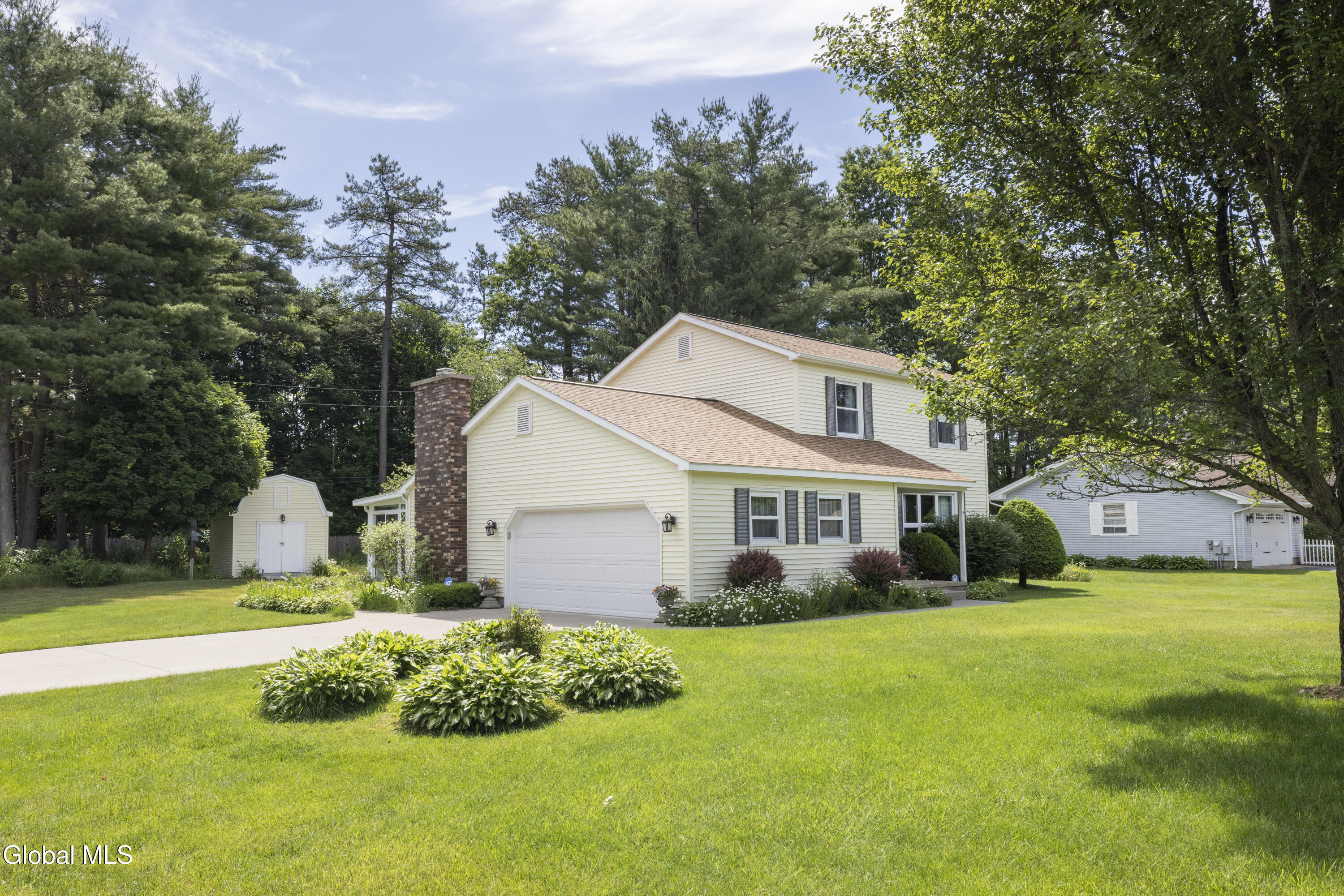 11 Sweetbriar Lane