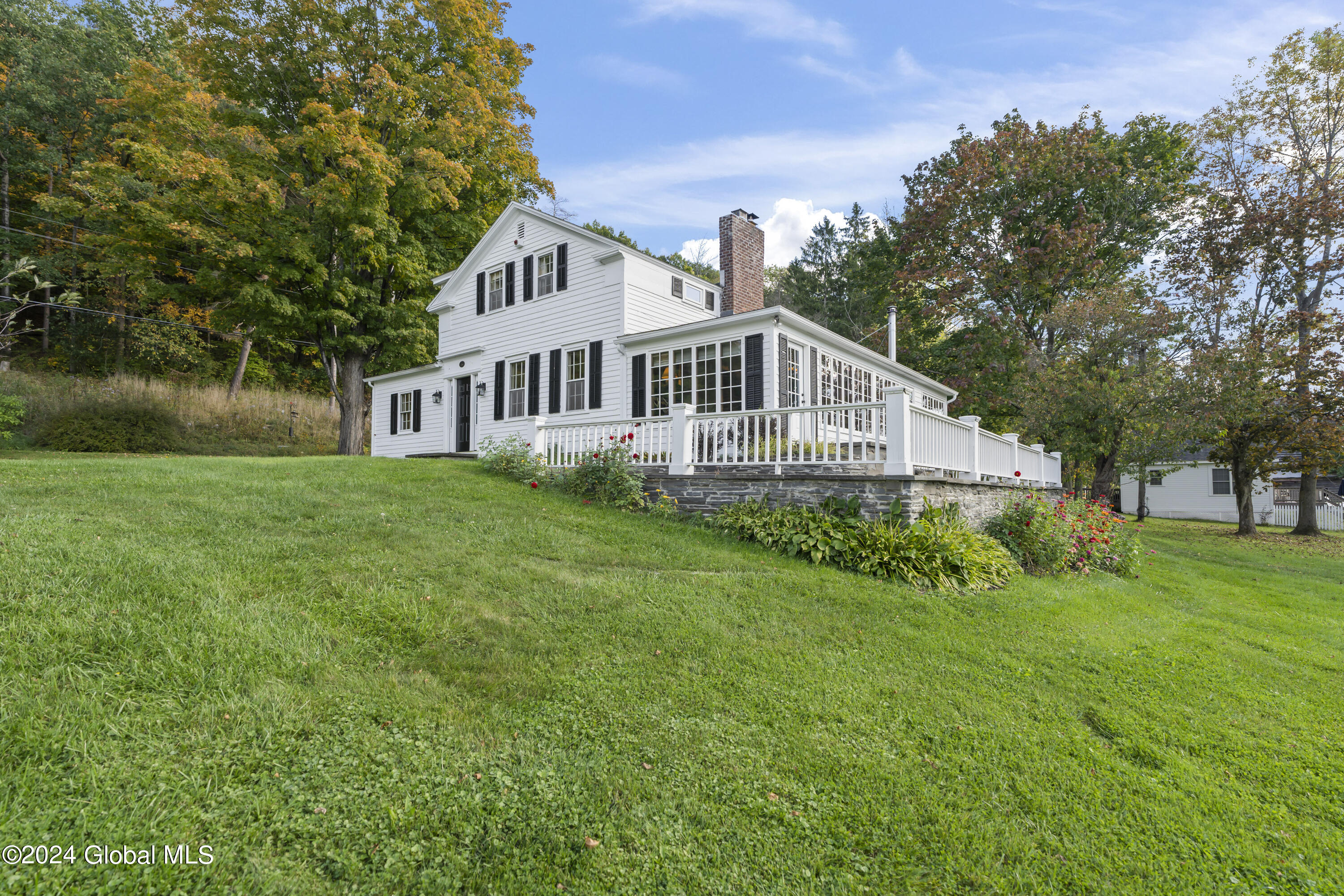 103 New Salem South Road, Voorheesville, New York image 1