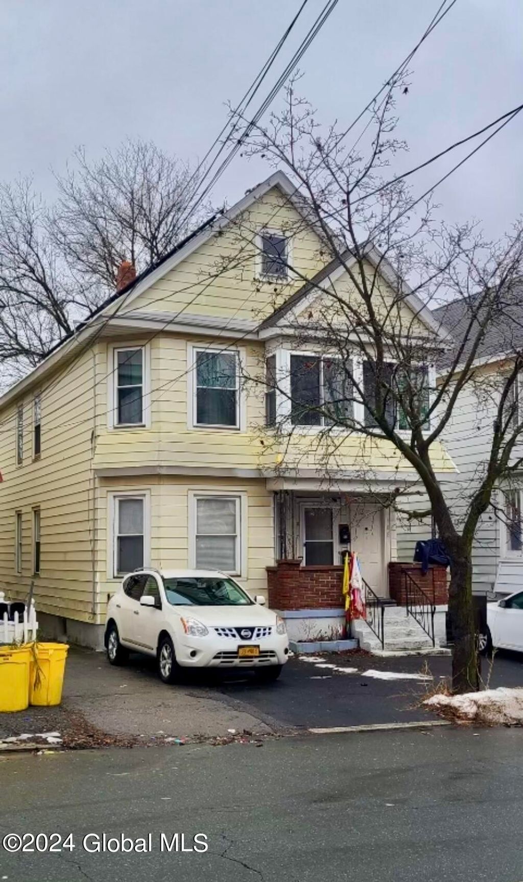 908 Cutler Street 2, Schenectady, NY 12303, MLS #202411167 - Howard Hanna