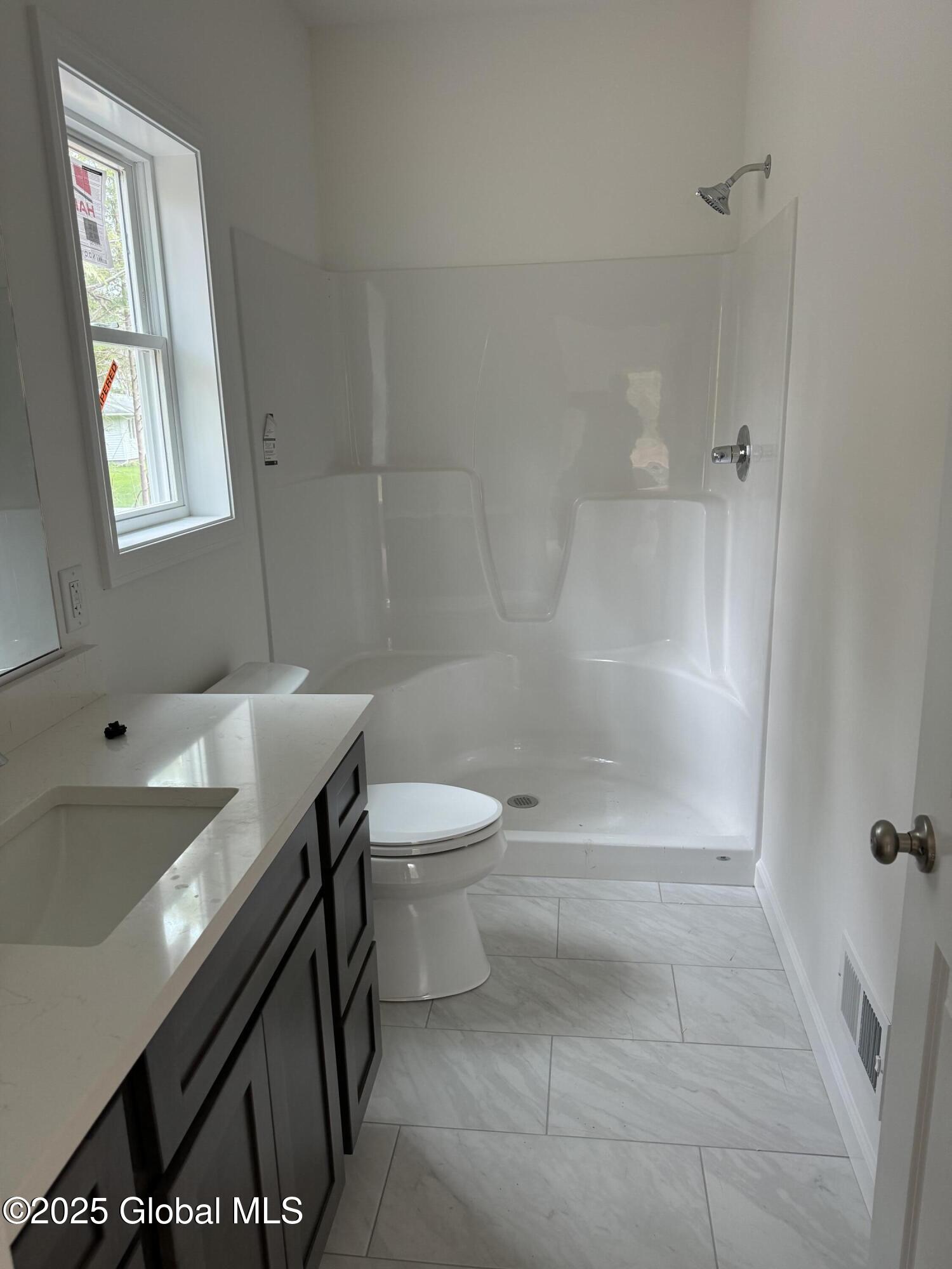 13 Sandy Boulevard, South Glens Falls, New York image 6