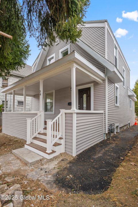 38 W Erie Street, Albany, NY 12208 - #: 202513835