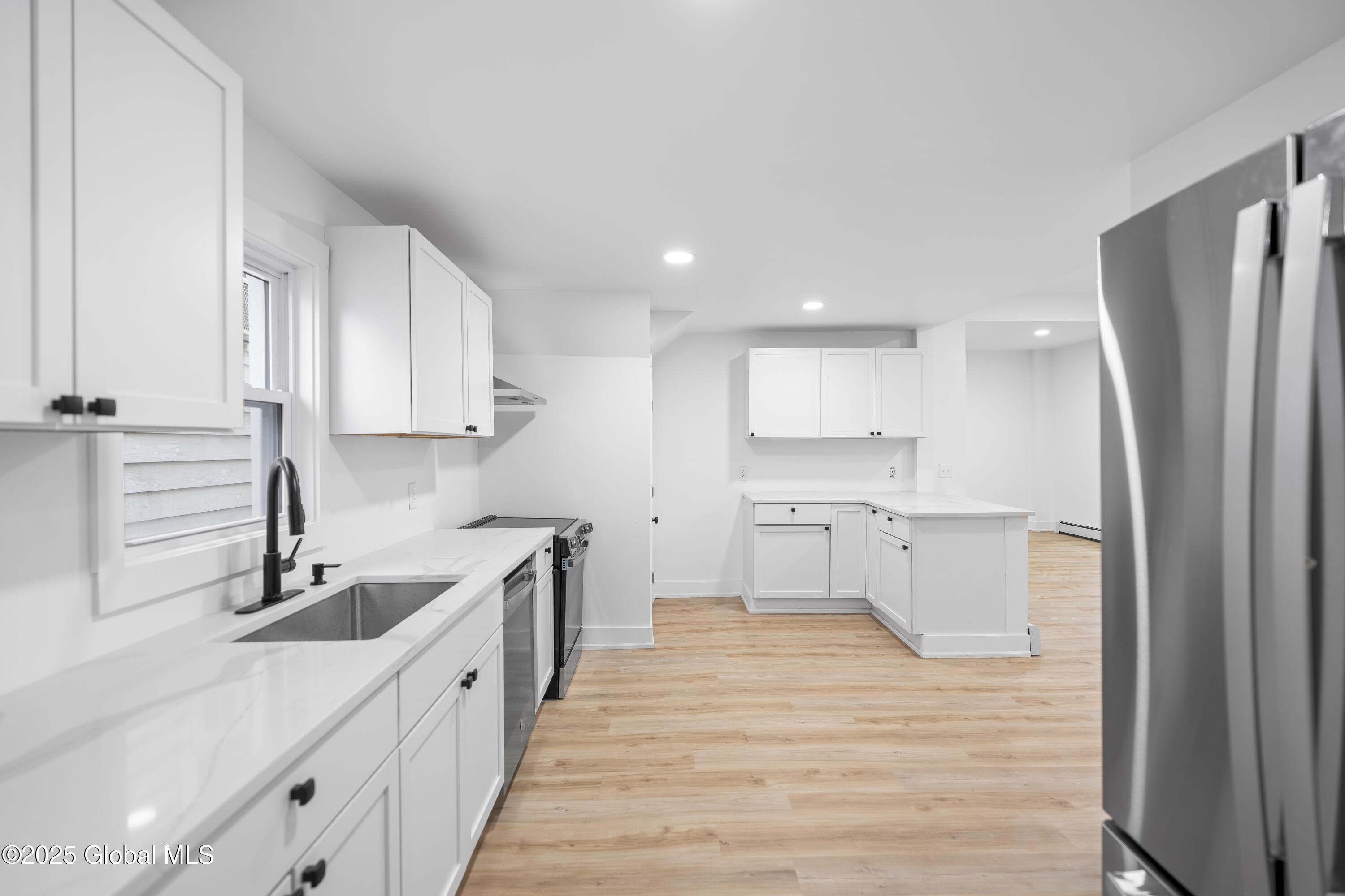 38 W Erie Street, Albany, New York image 17