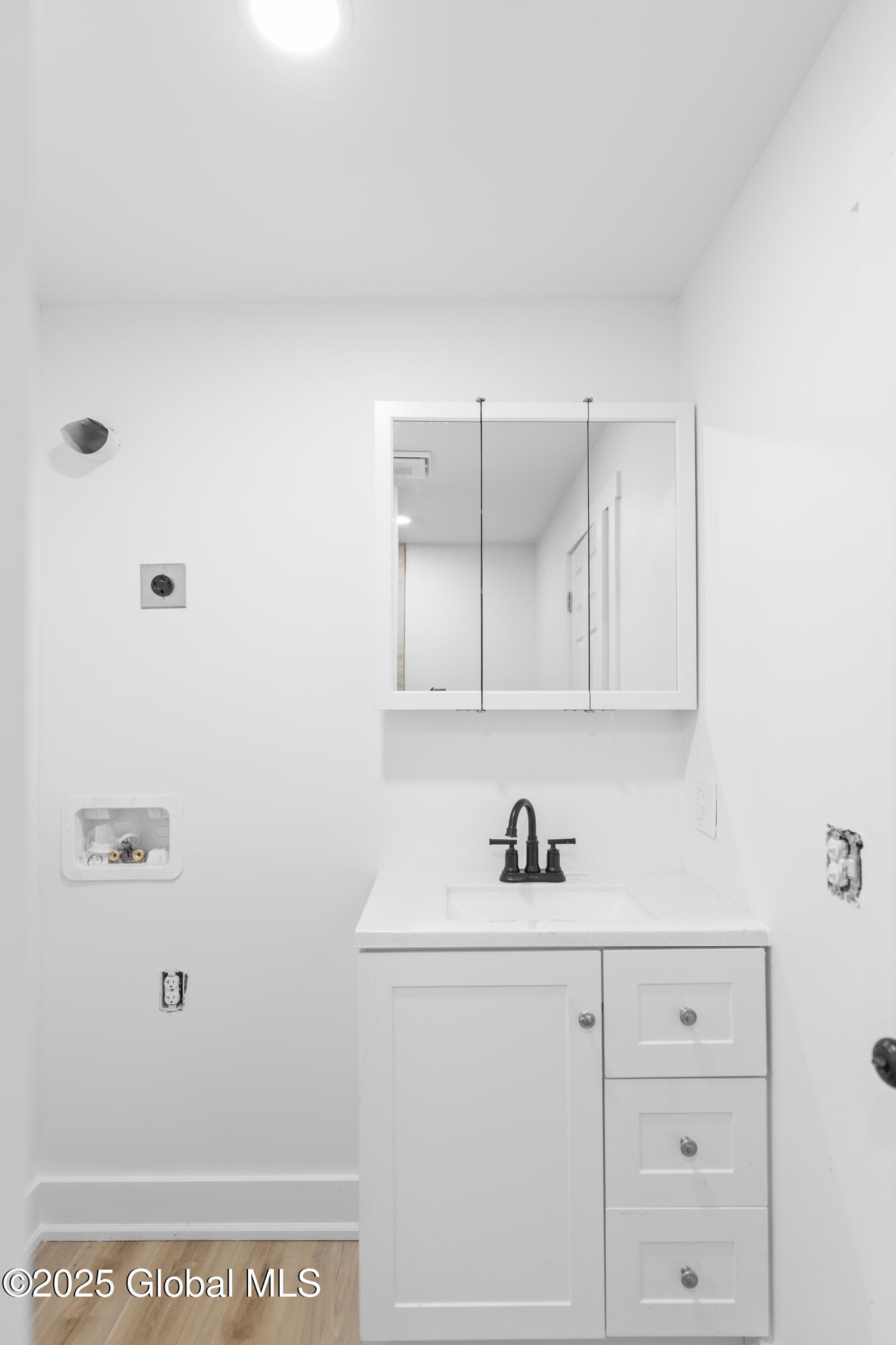 38 W Erie Street, Albany, New York image 18