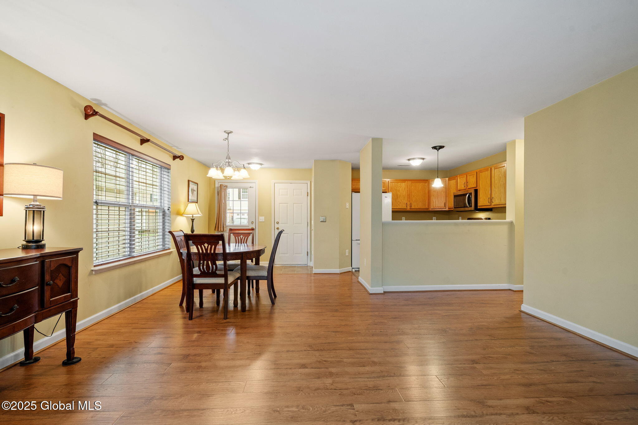 121 Annabelle Place, Schenectady, New York image 8