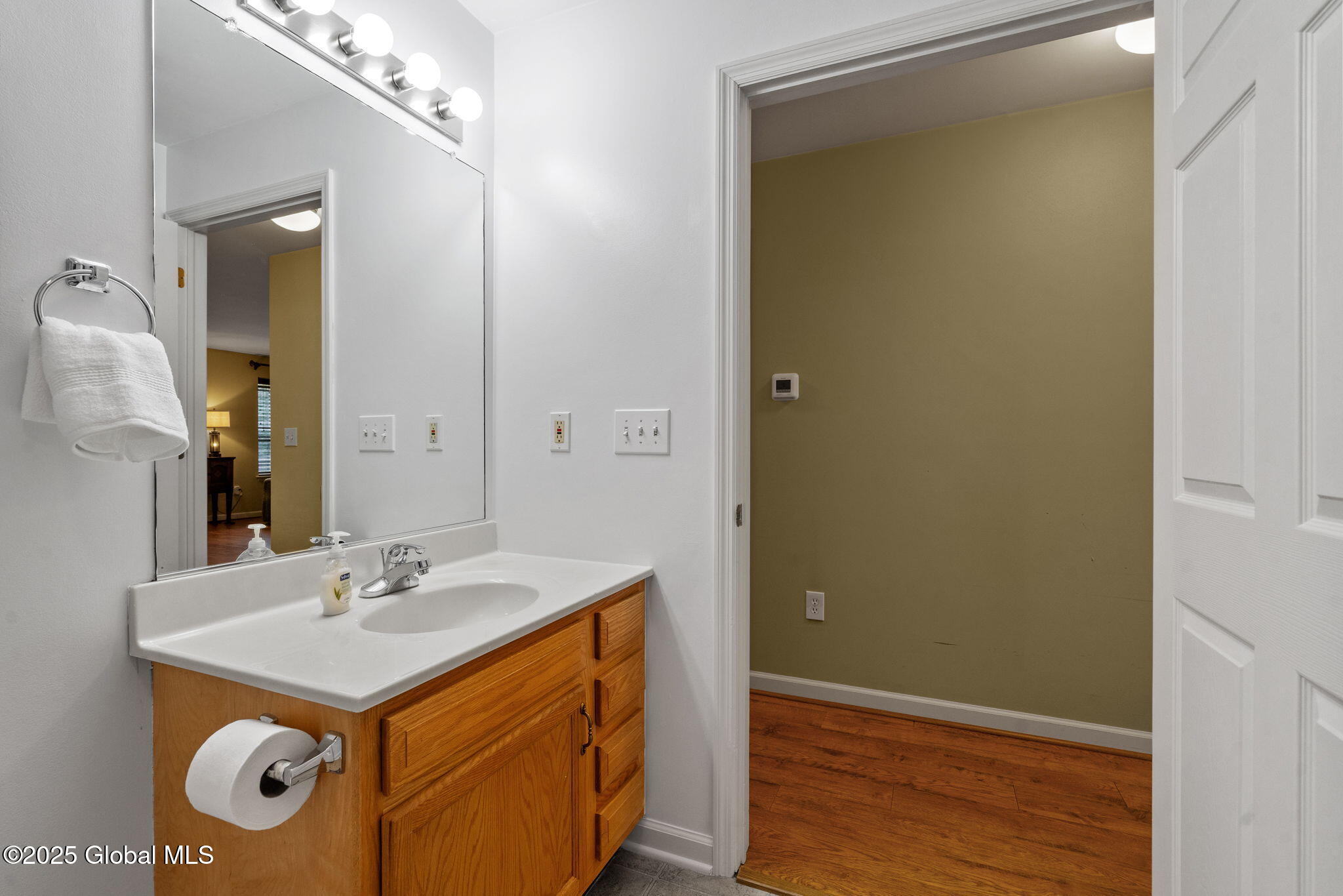121 Annabelle Place, Schenectady, New York image 19