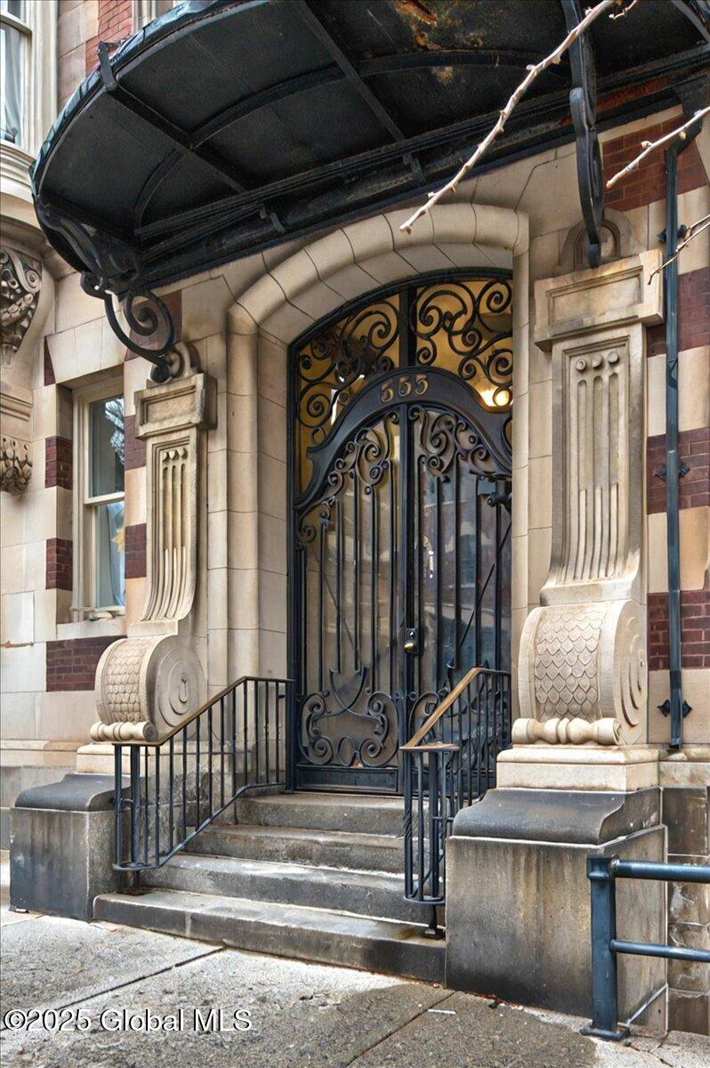 355 State Street #2ER, Albany, New York image 4