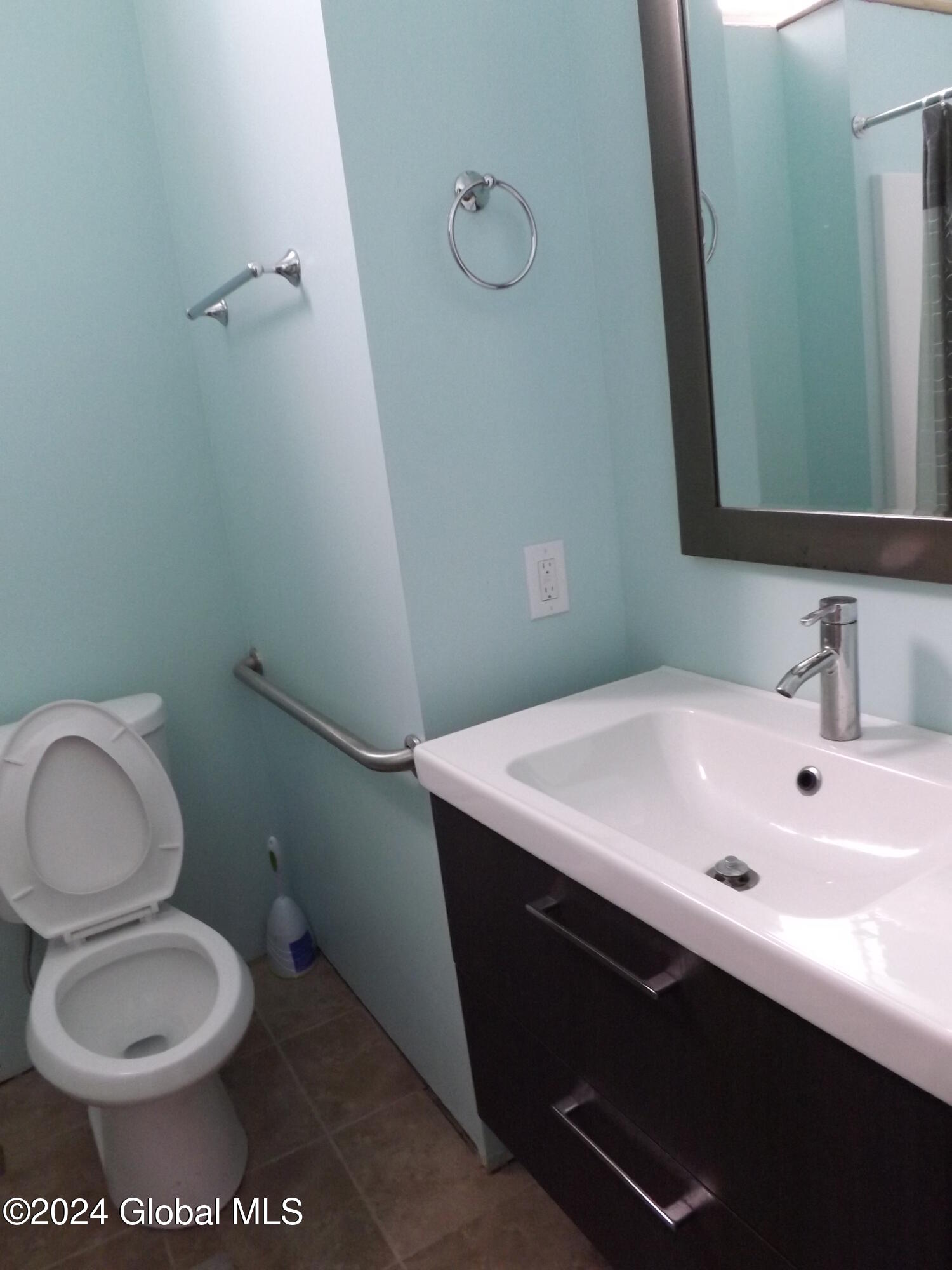 Schenectady, New York 12305, United States, ,Commercial,Pending,27406
