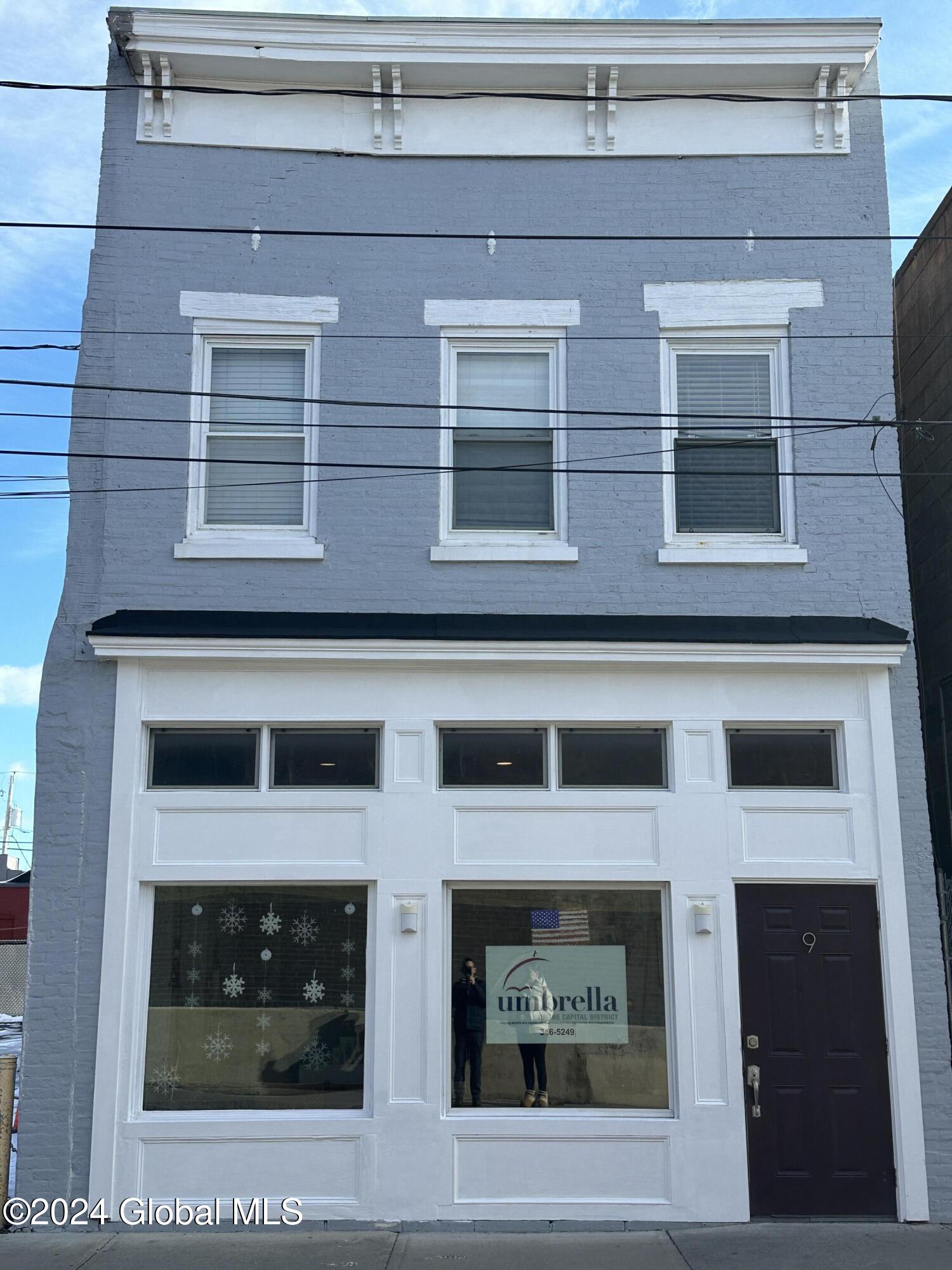 Schenectady, New York 12305, United States, ,Commercial,Pending,27406