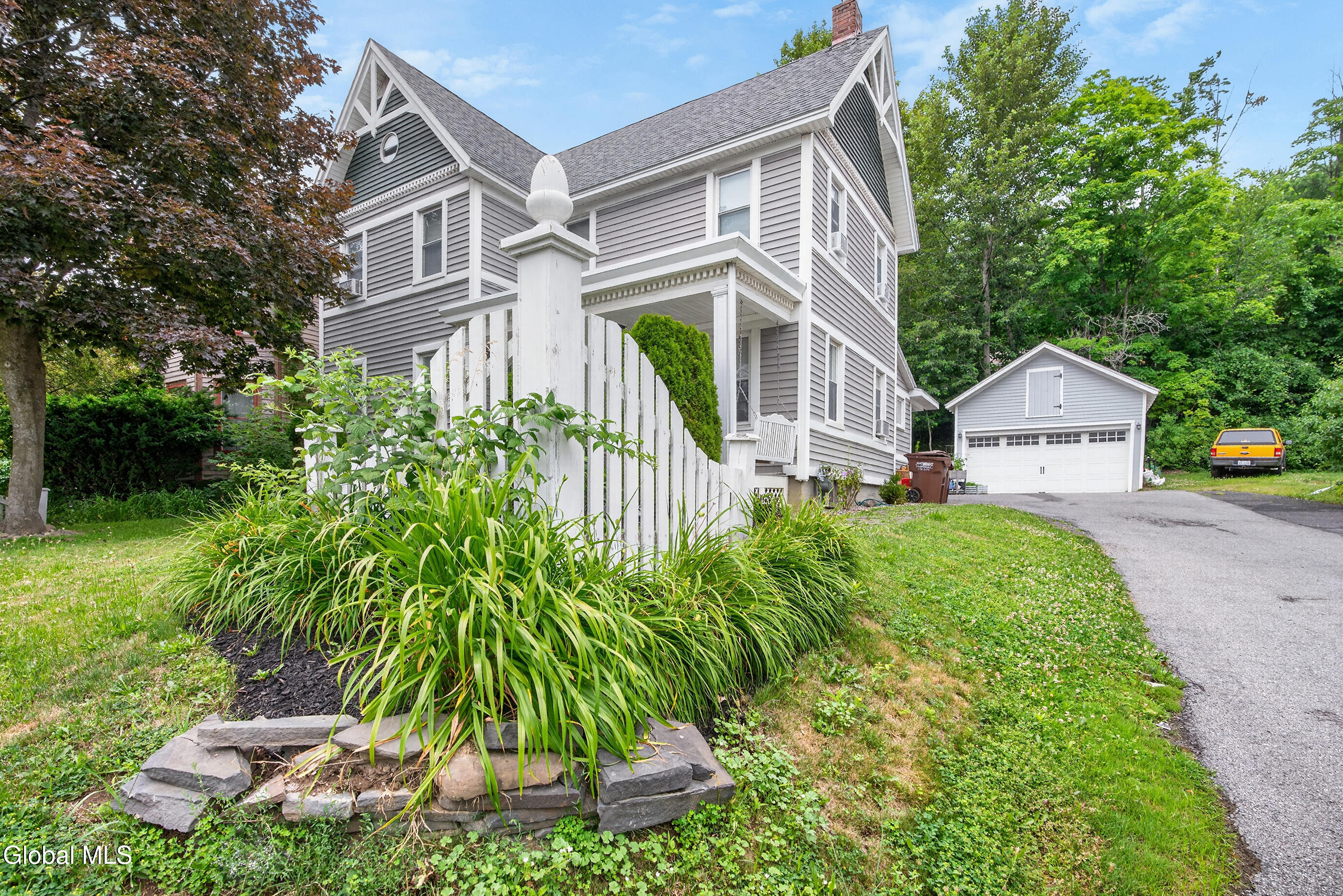 79 Maple Avenue