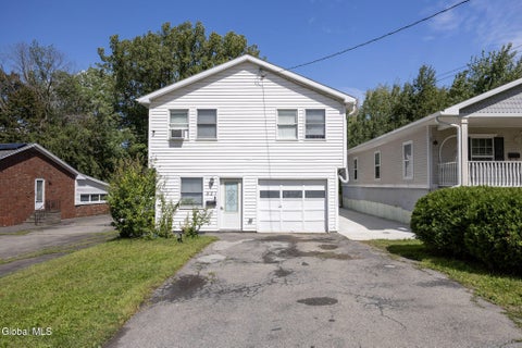 Photo for 821 Hillside Avenue