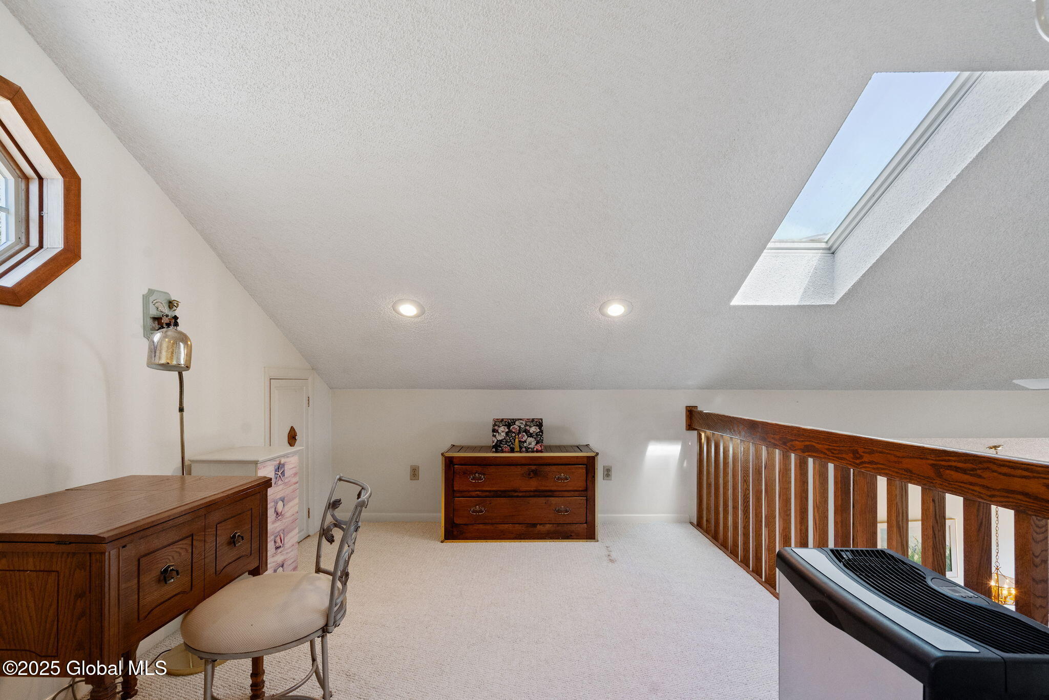 26 Loudonwood East Ave, Loudonville, New York image 17