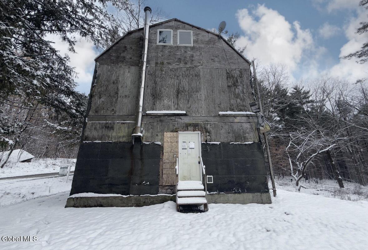 295 Black River Road