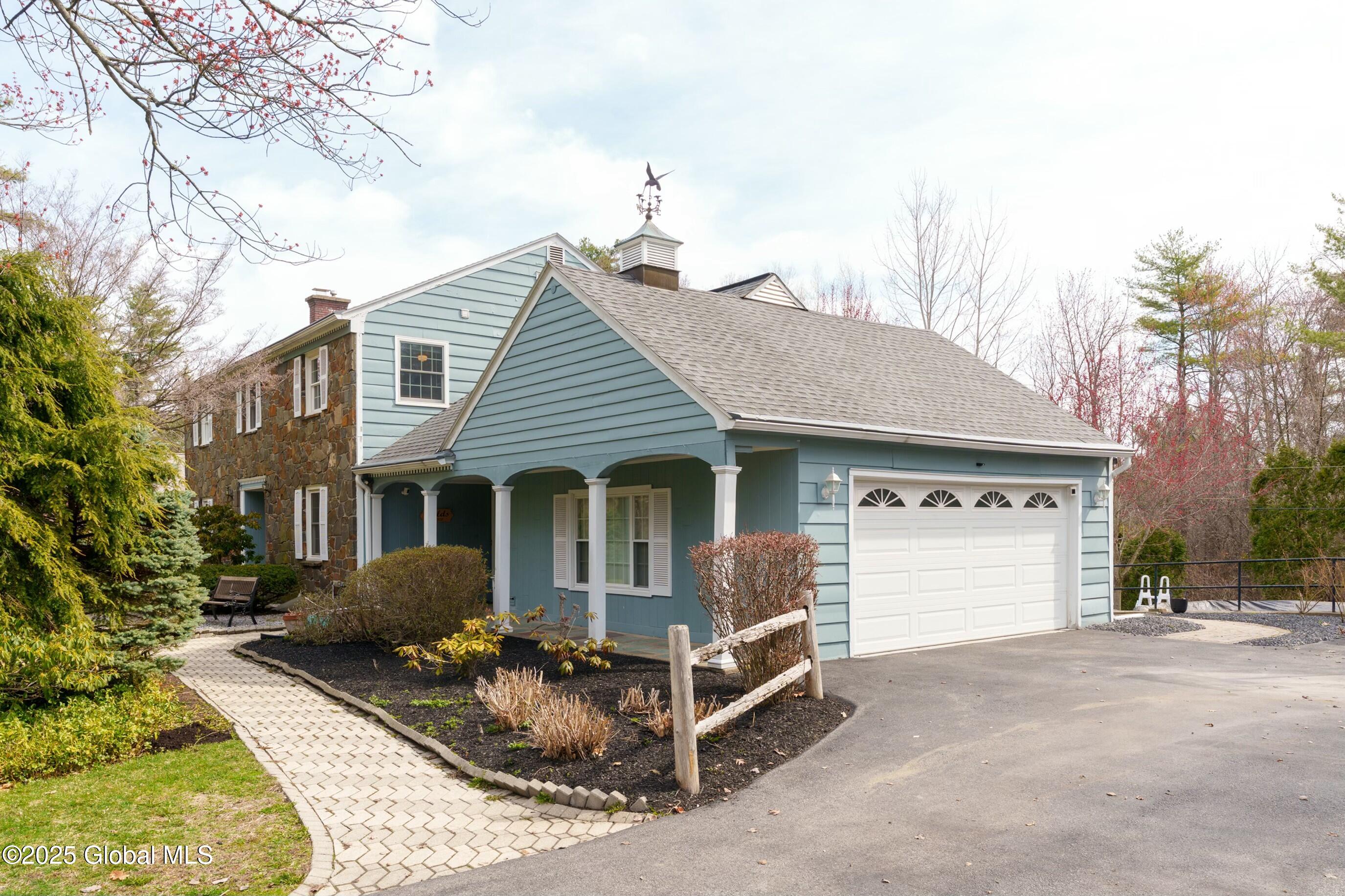 1366 Rosehill Boulevard, Niskayuna, New York image 2