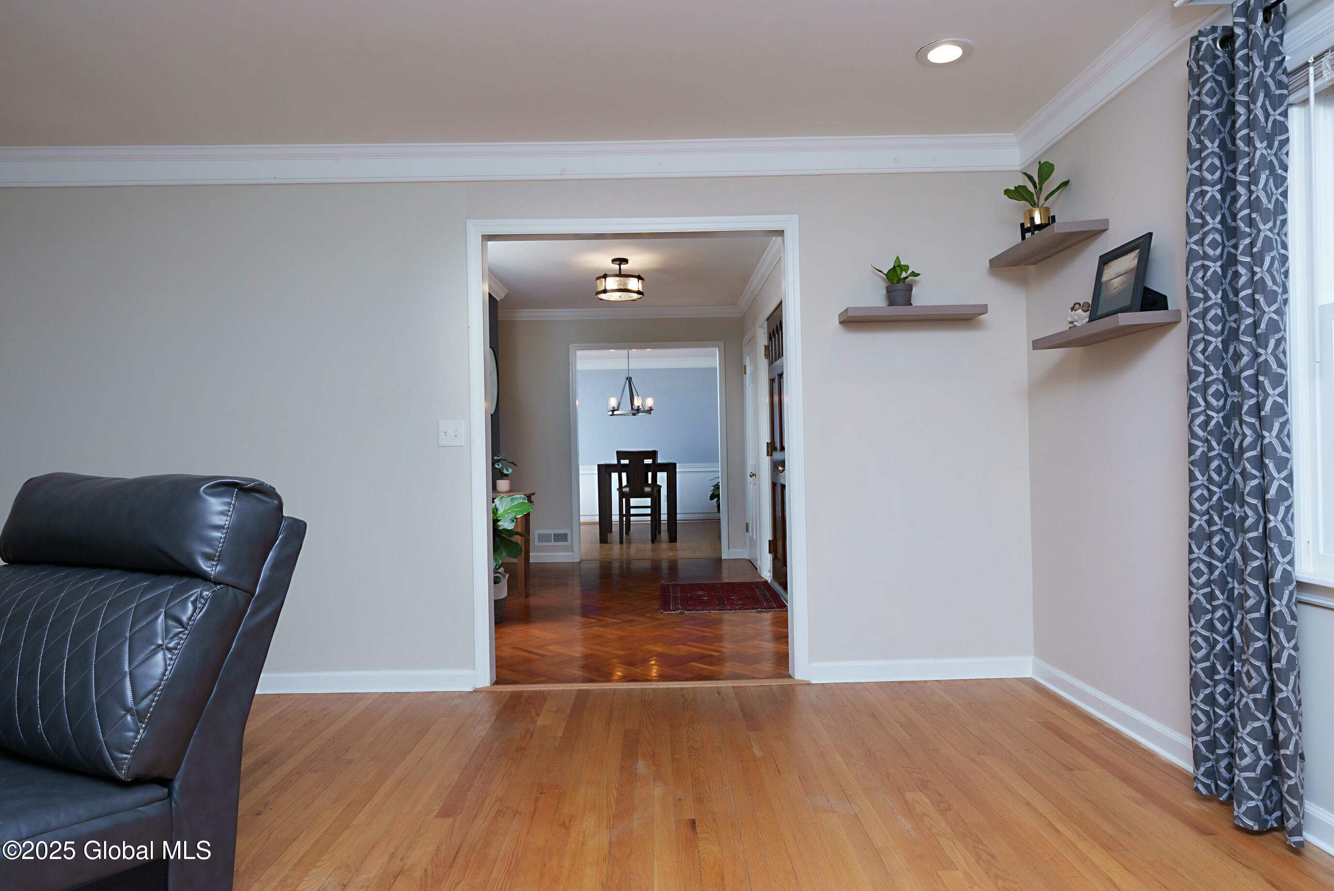 1366 Rosehill Boulevard, Niskayuna, New York image 11