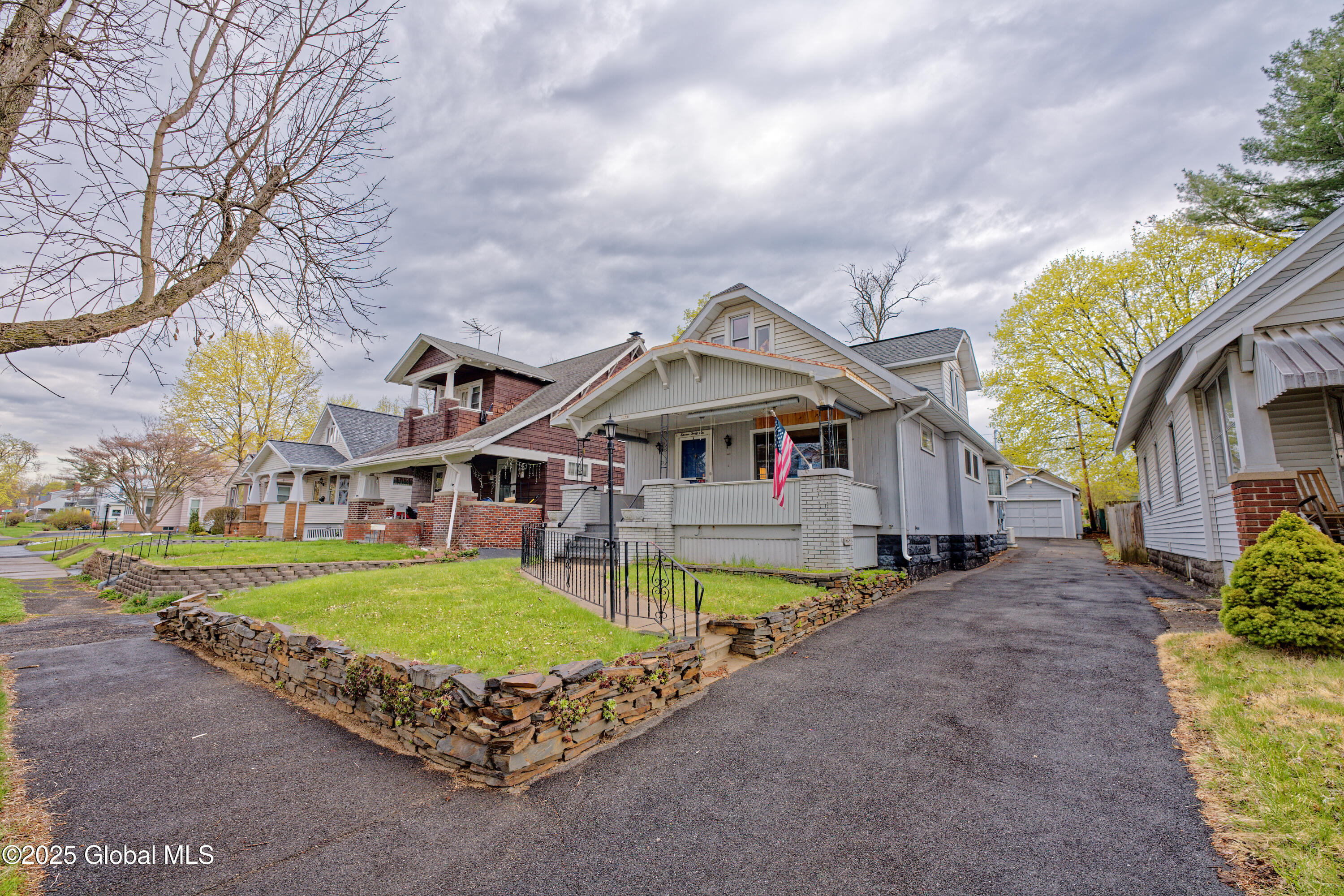 1146 Keyes Avenue, Schenectady, New York image 3