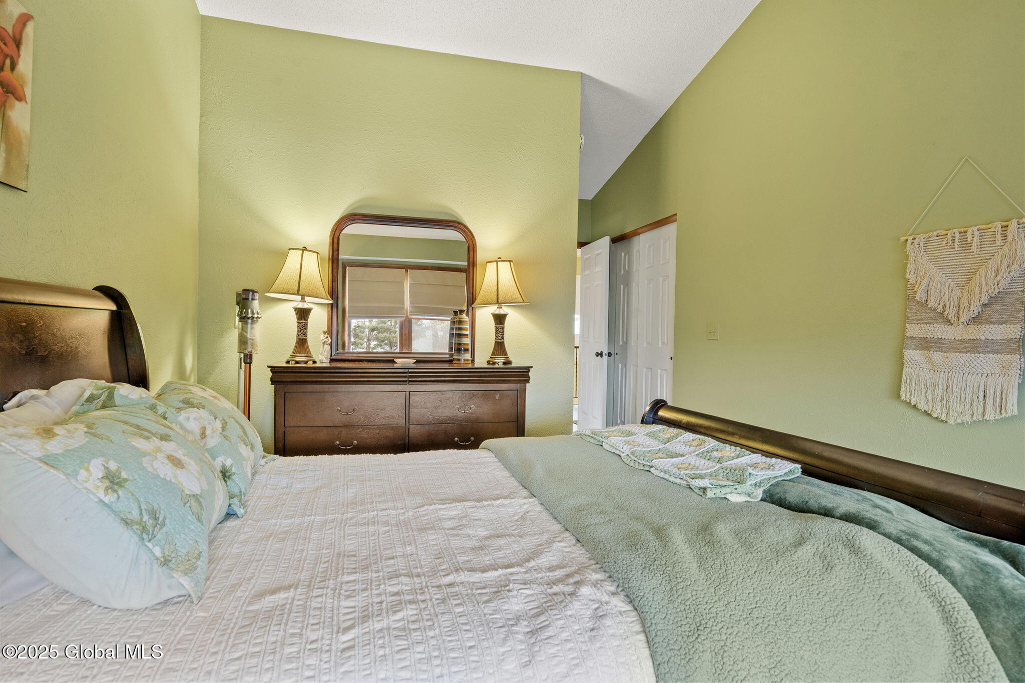 30 Justine Court, Rensselaer, New York image 36