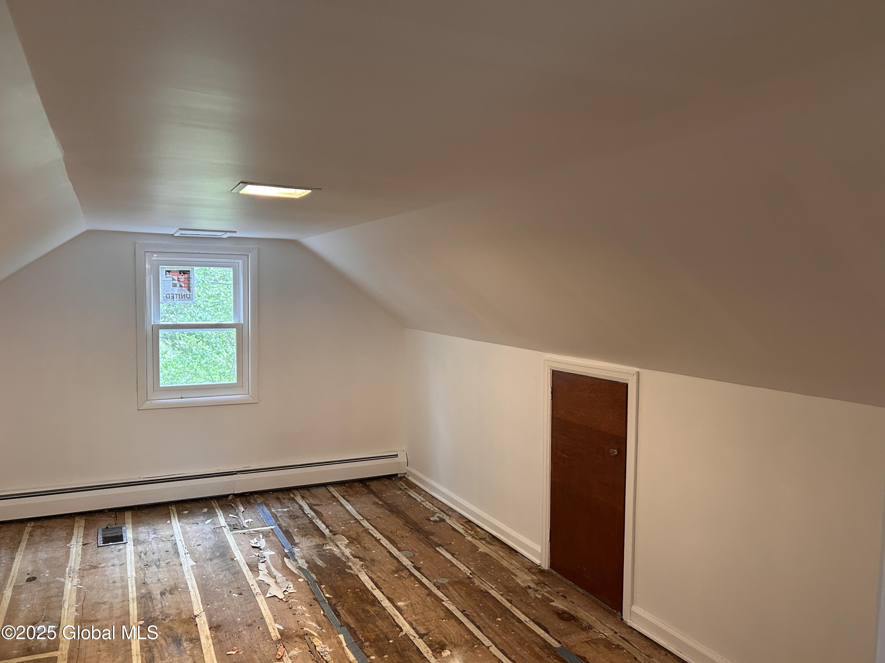 1097 Church Rd Road, Glenville, New York image 33