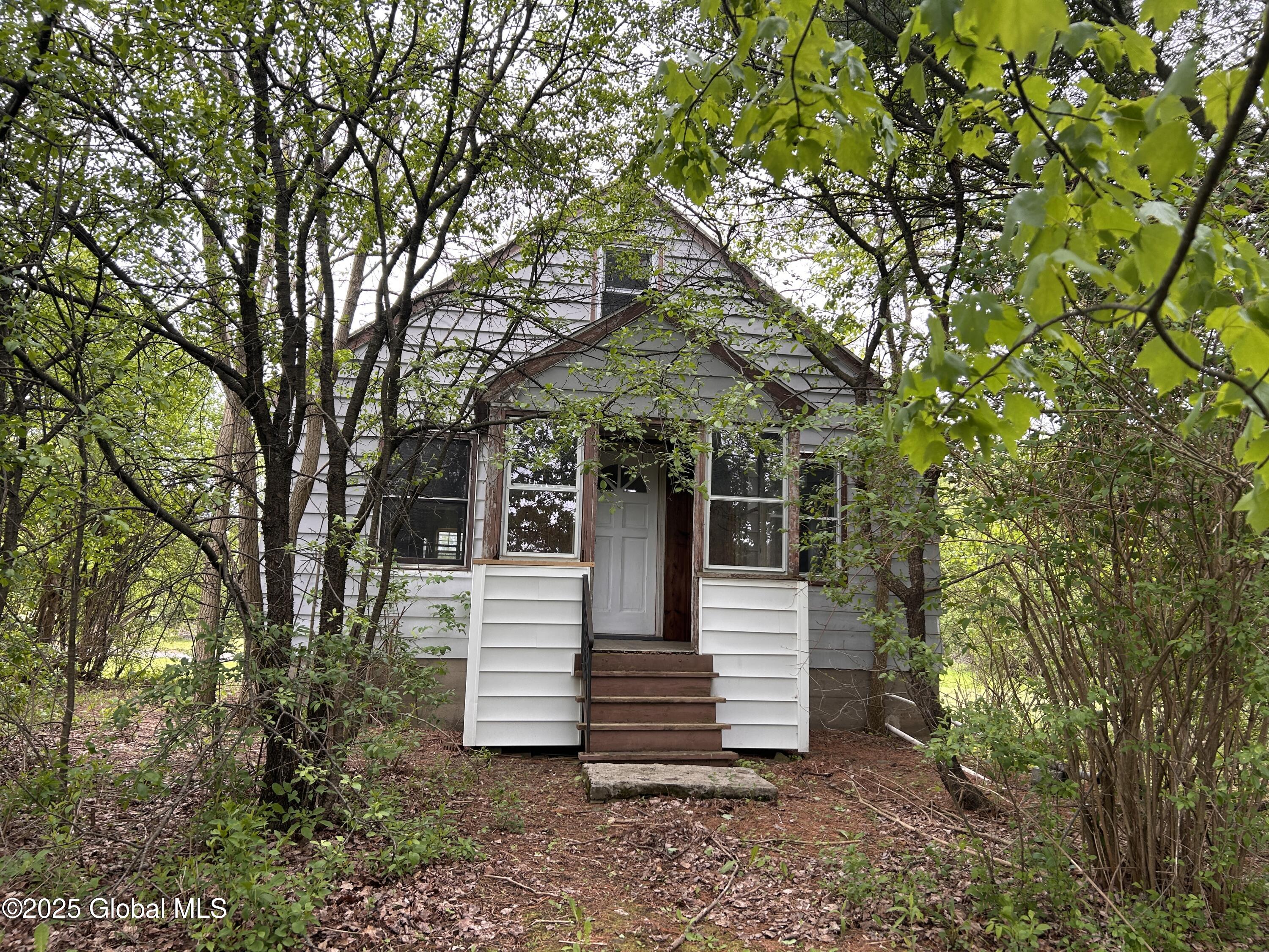 1097 Church Rd Road, Glenville, New York image 4