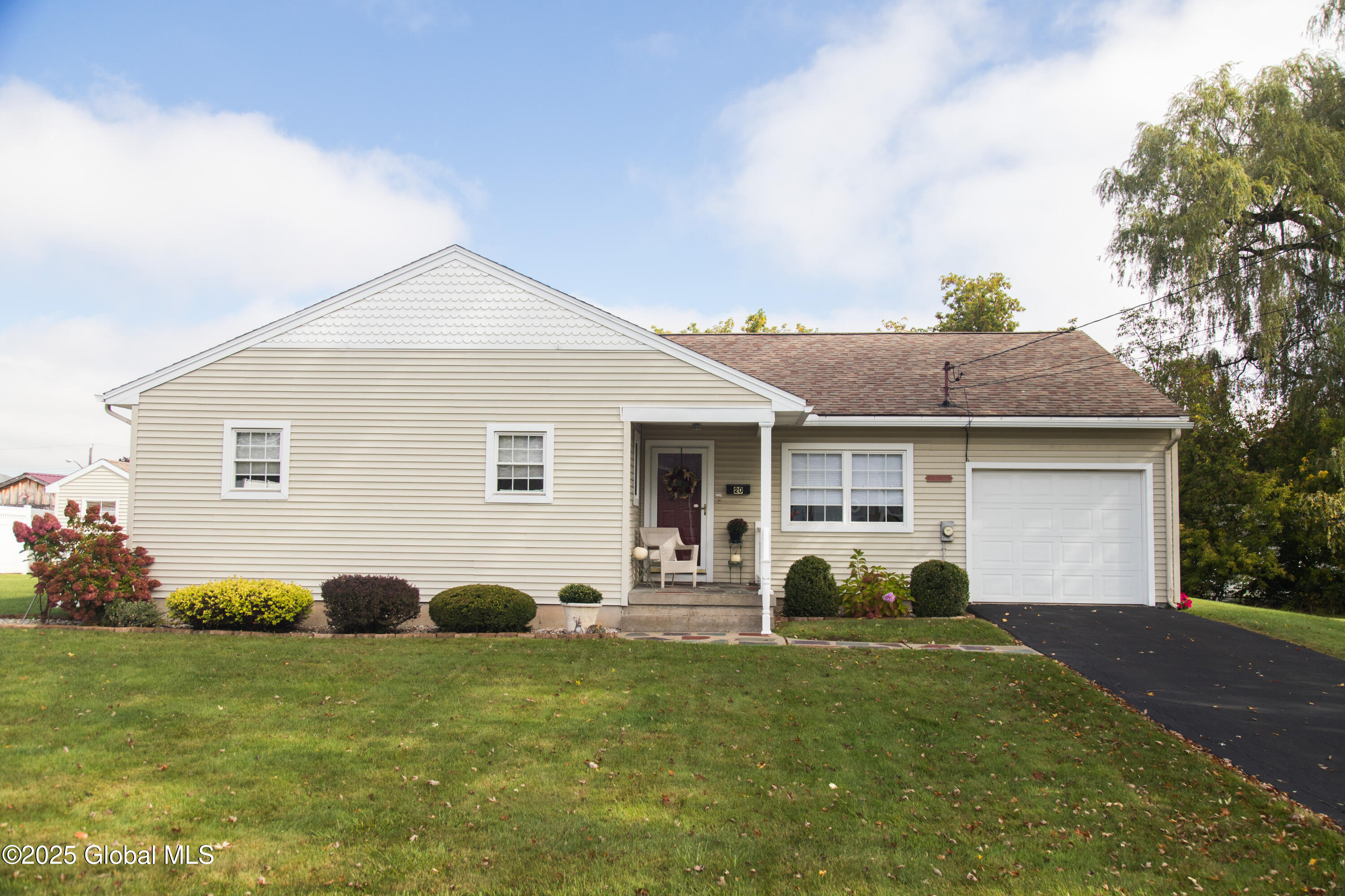 20 New Street, Amsterdam, New York image 39
