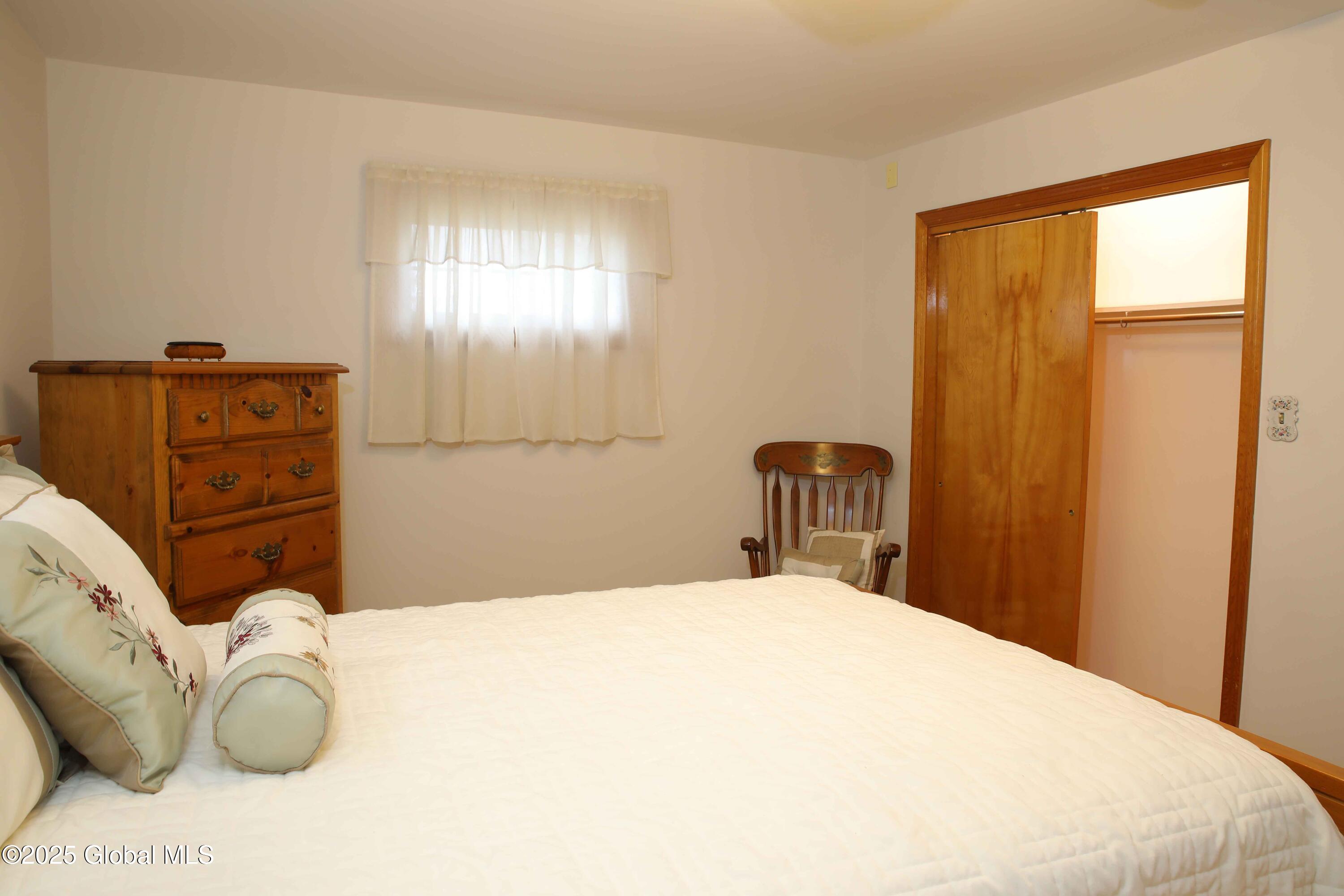 20 New Street, Amsterdam, New York image 24