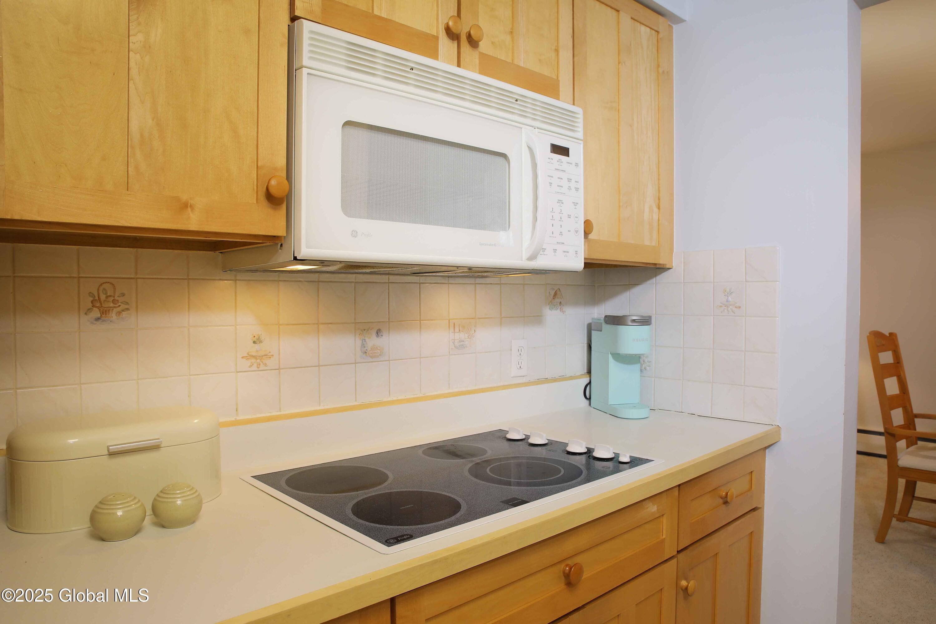 20 New Street, Amsterdam, New York image 5