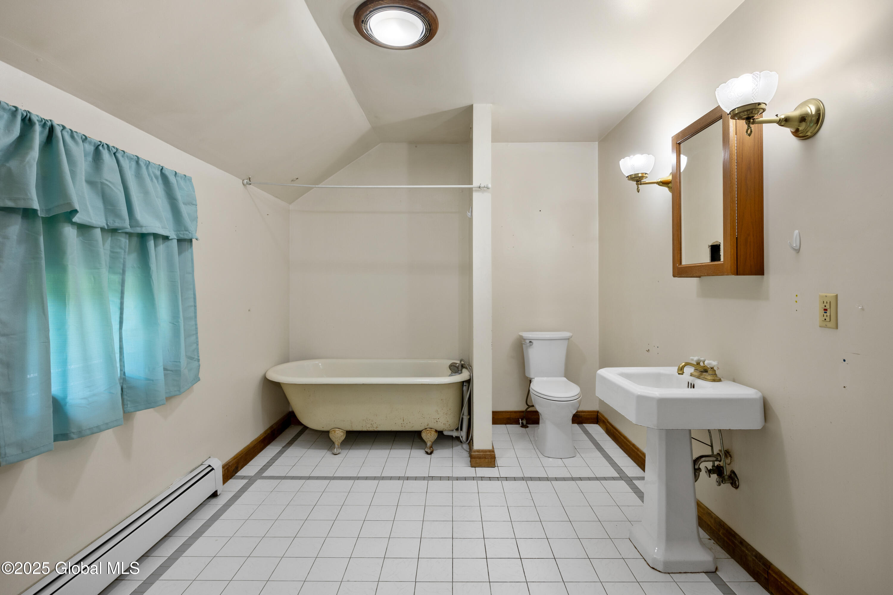 921 Route 29, Rock City Falls, New York image 22