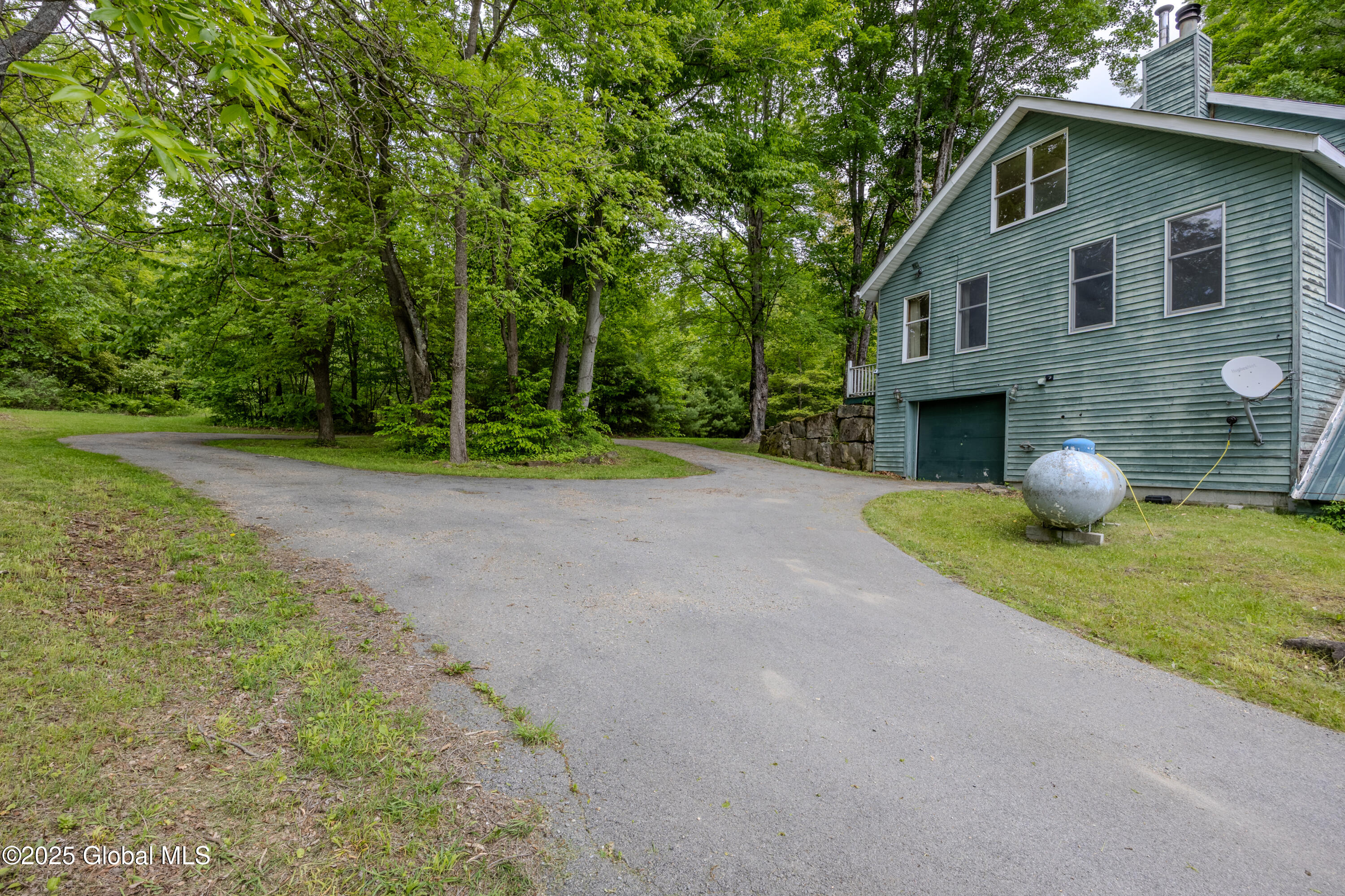 921 Route 29, Rock City Falls, New York image 42