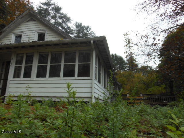 16 Summit Place