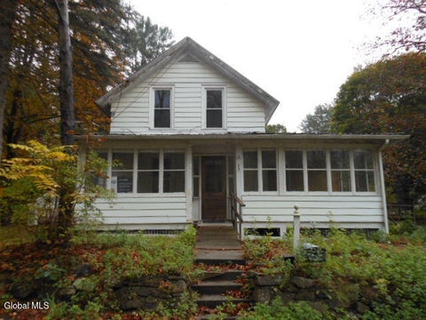 Photo of 16 Summit Place, Lake Luzerne, NY 12846 (MLS # 202628305)