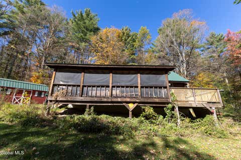 Homes For Sale - 181 Beecher Road<br/> Washington County, Granville, NY 12832