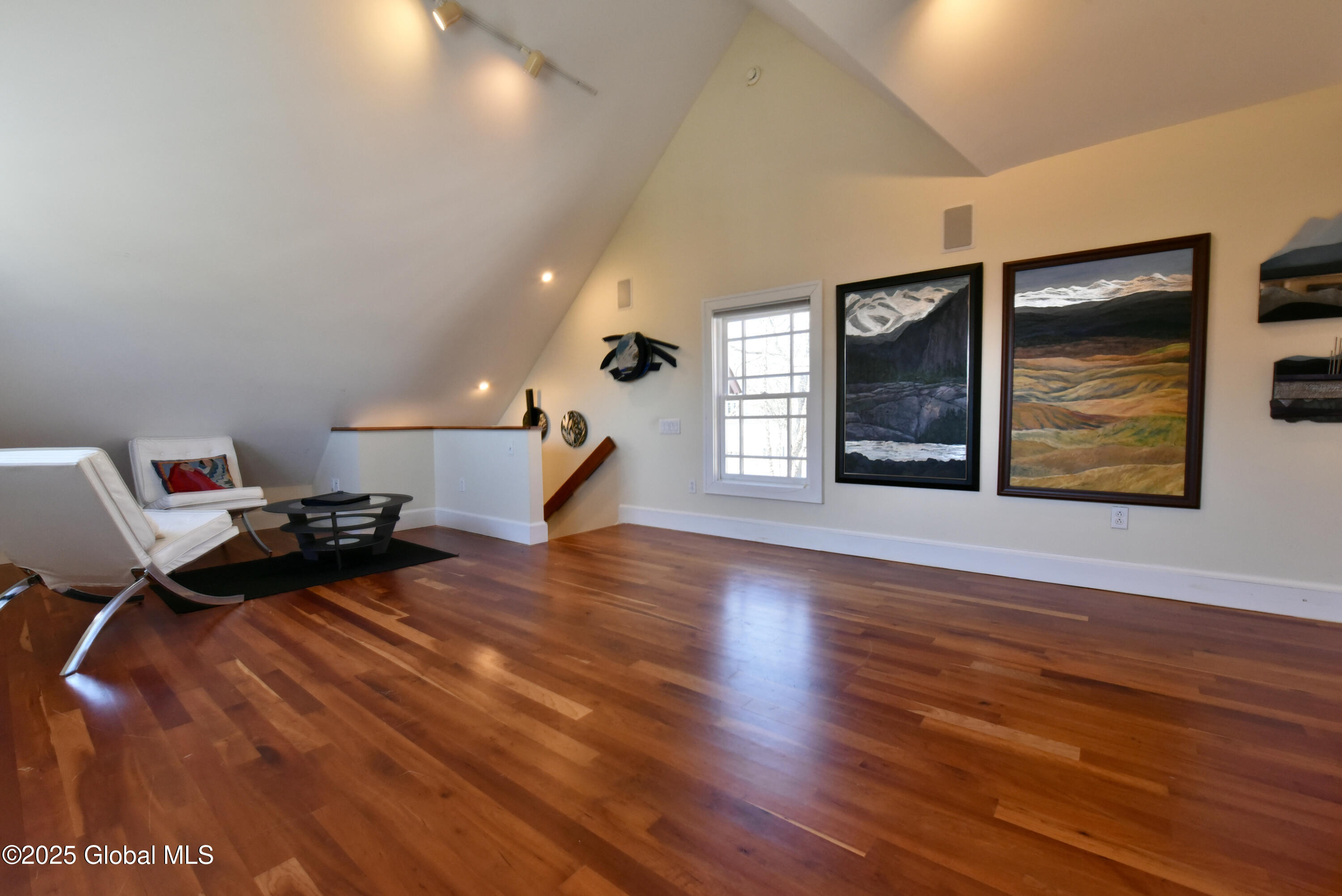 125 Regent Street, Saratoga Springs, New York image 30