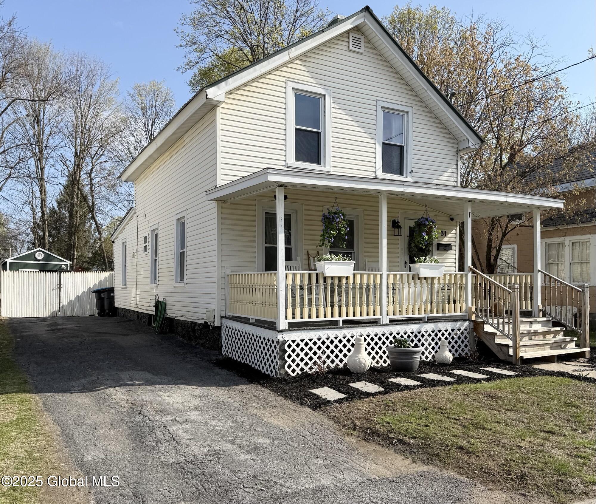 31 2nd Street Street, Glens Falls, New York image 2