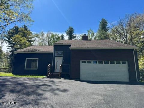 Photo of 72 Cole Lane, Troy, NY 12180 (MLS # 202616871)