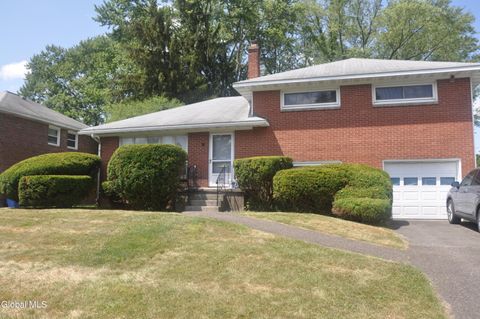 Photo of 121 Ramsey Place, Albany, NY 12209 (MLS # 202524093)