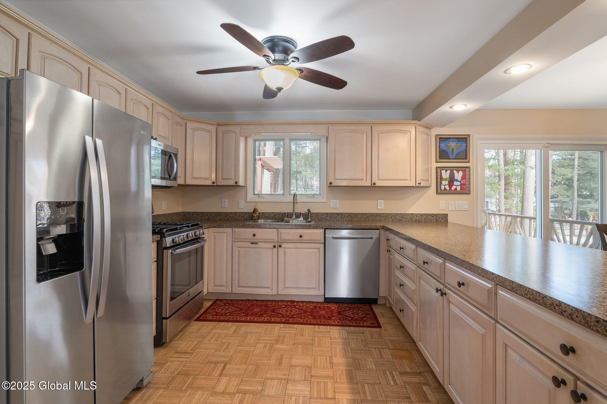 3091 Lone Pine Road, Guilderland, New York image 4