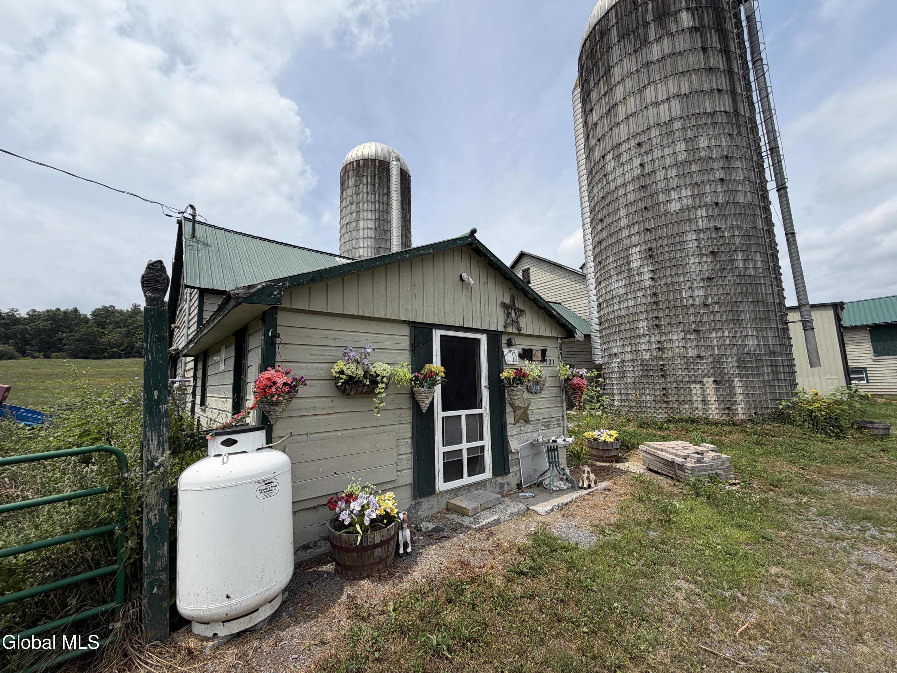 931 State Route 30A