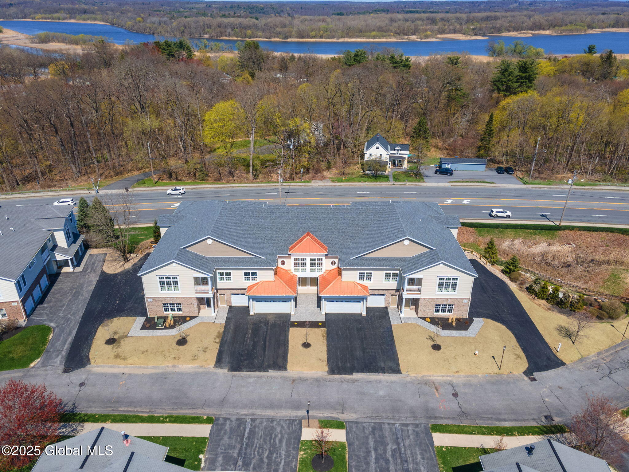 606 Vly Point Drive #G, Niskayuna, New York image 16