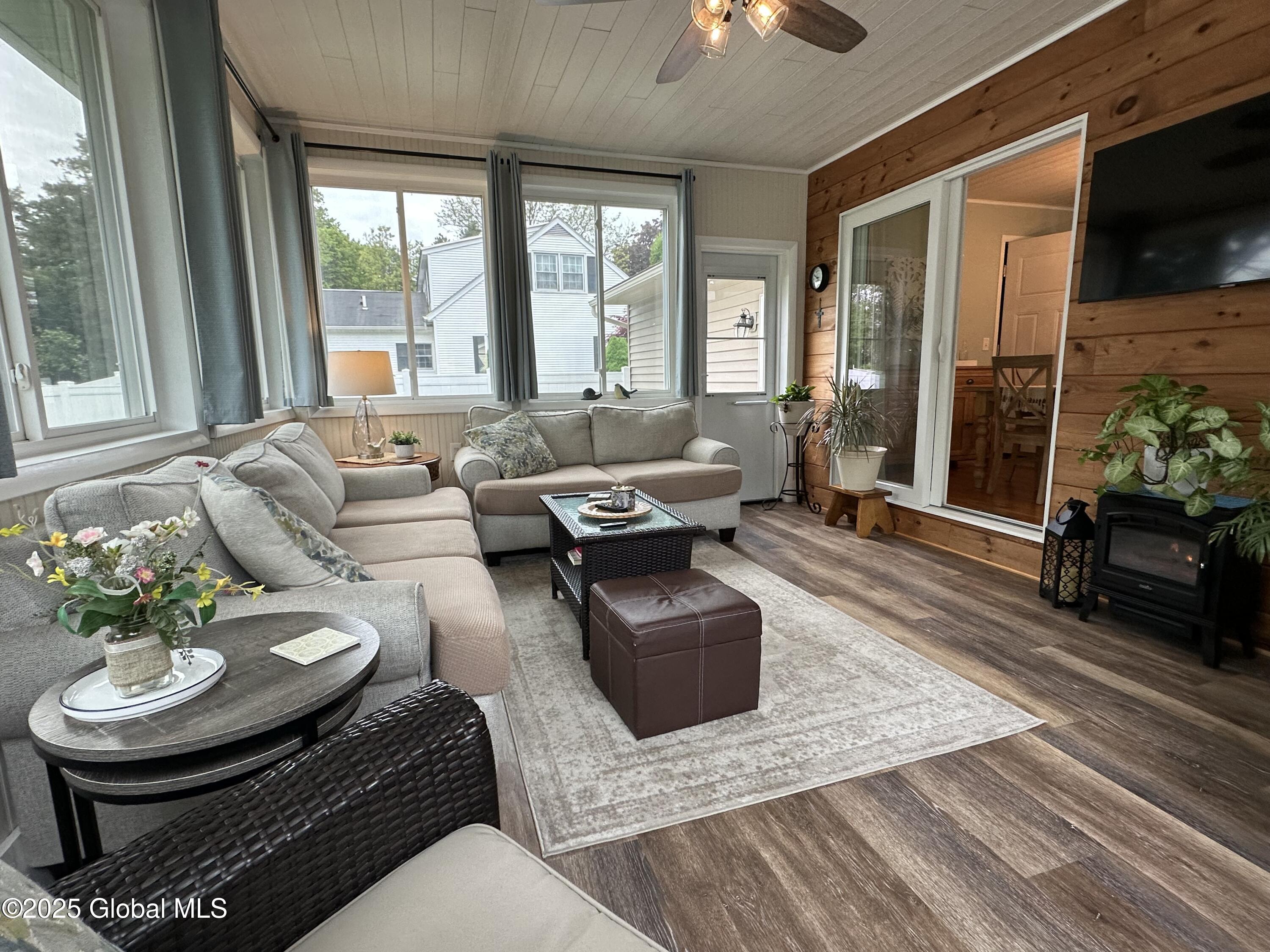 25 Sylvan Avenue, Queensbury, New York image 30