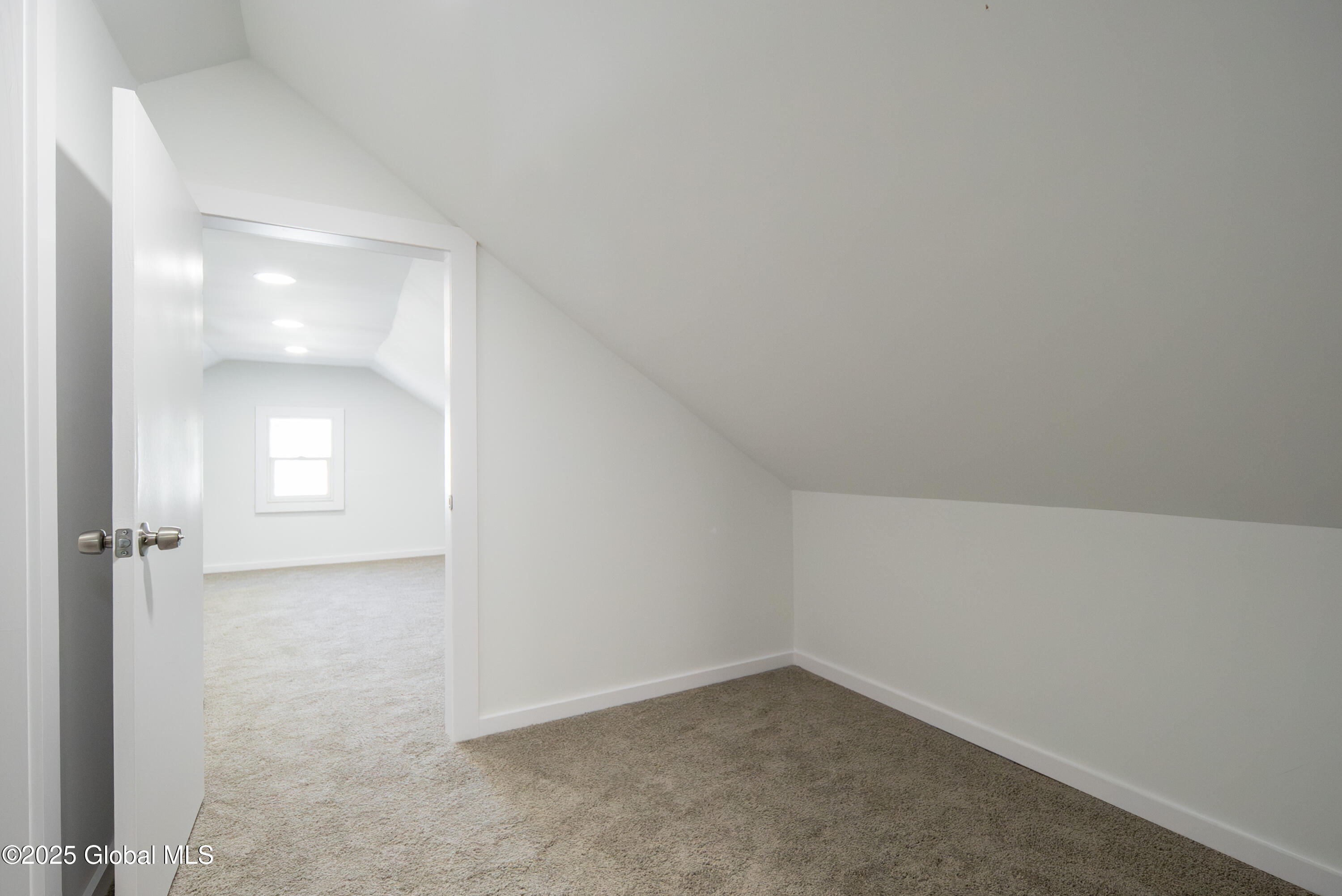 56 Amity Street, Cohoes, New York image 25
