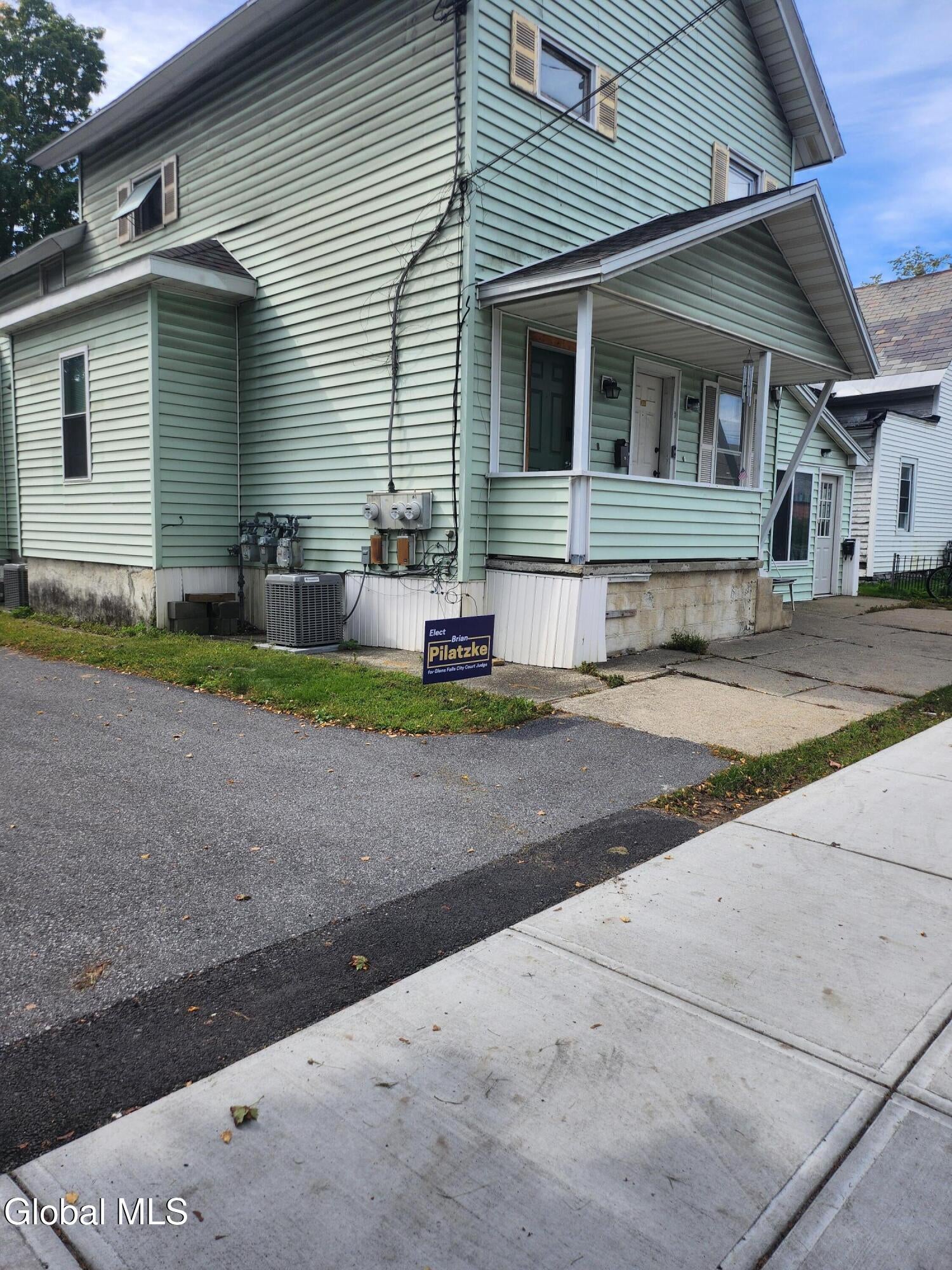 133 Maple Street