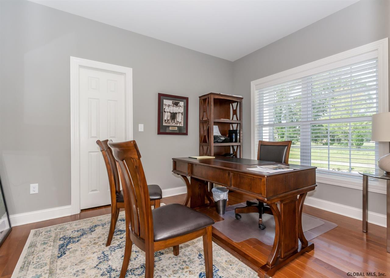 93 Lakepointe Way, Saratoga Springs, New York image 13