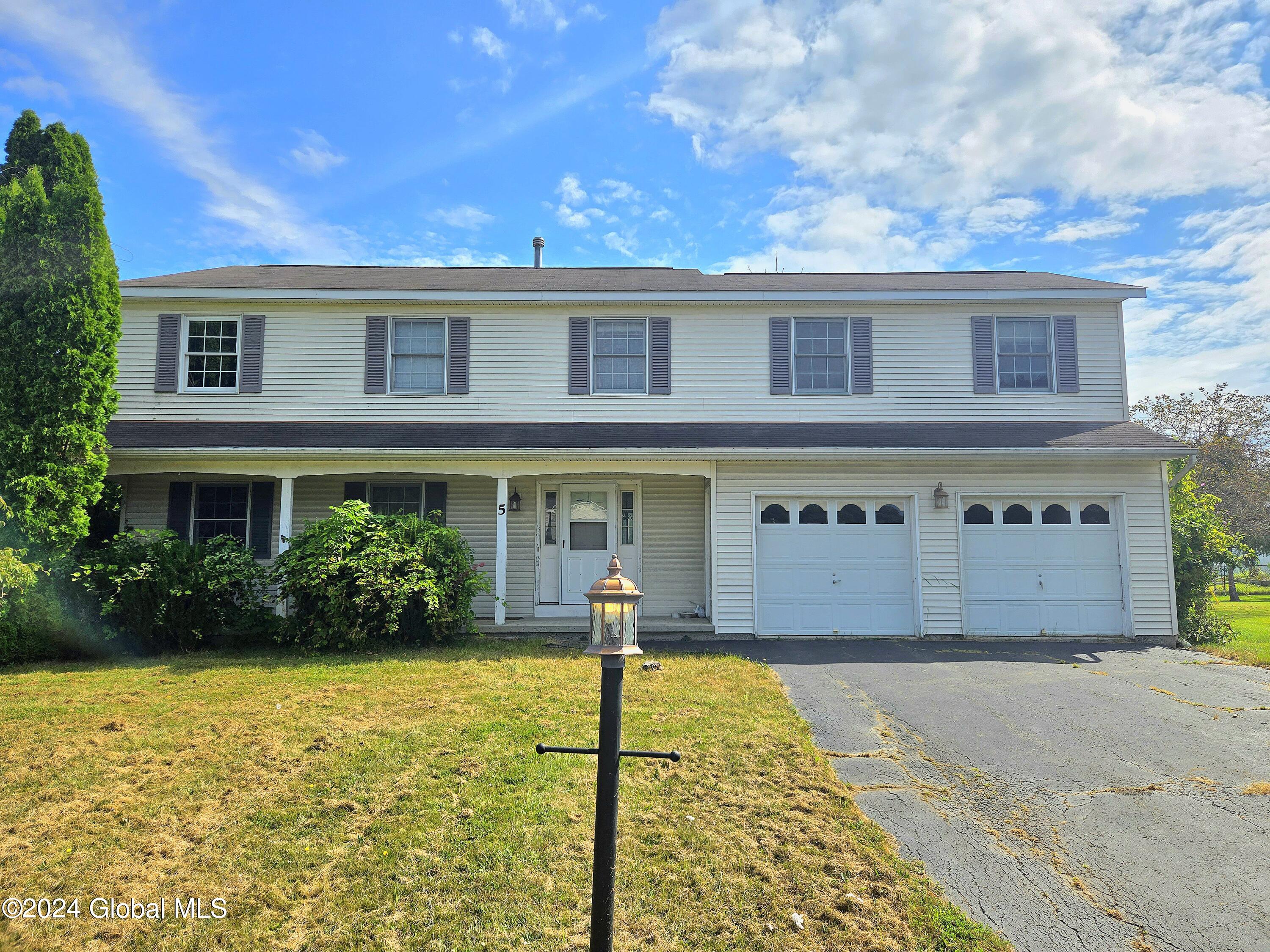 5 Flora Circle, Rensselaer, New York image 2