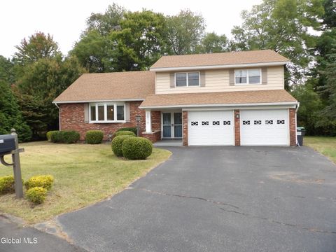 Photo of 2016 Lisa Lane, Schenectady, NY 12303 (MLS # 202527403)