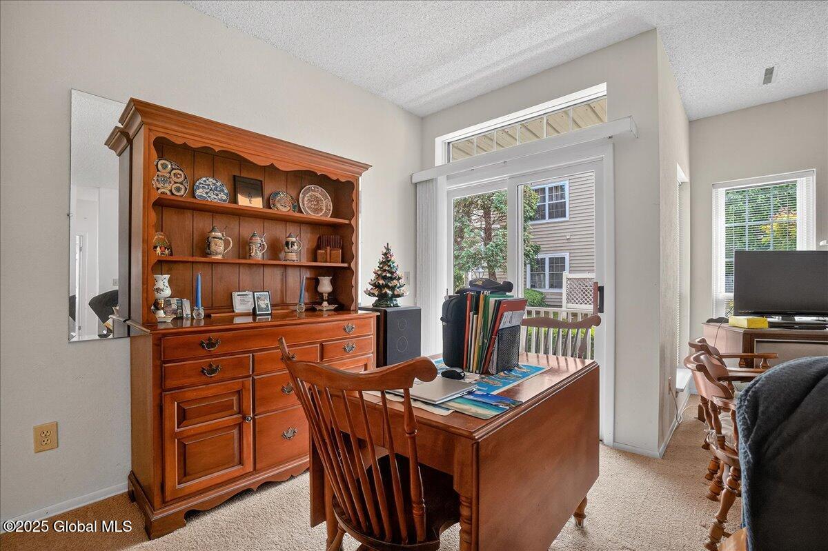 713 Hampton Place Boulevard, Troy, New York image 13
