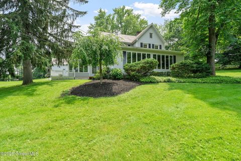 Photo of 145 Old Red Mill Road, Rensselaer, NY 12144 (MLS # 202528066) Photo of 145 Old Red Mill Road, Rensselaer, NY 12144 (MLS # 202528066)